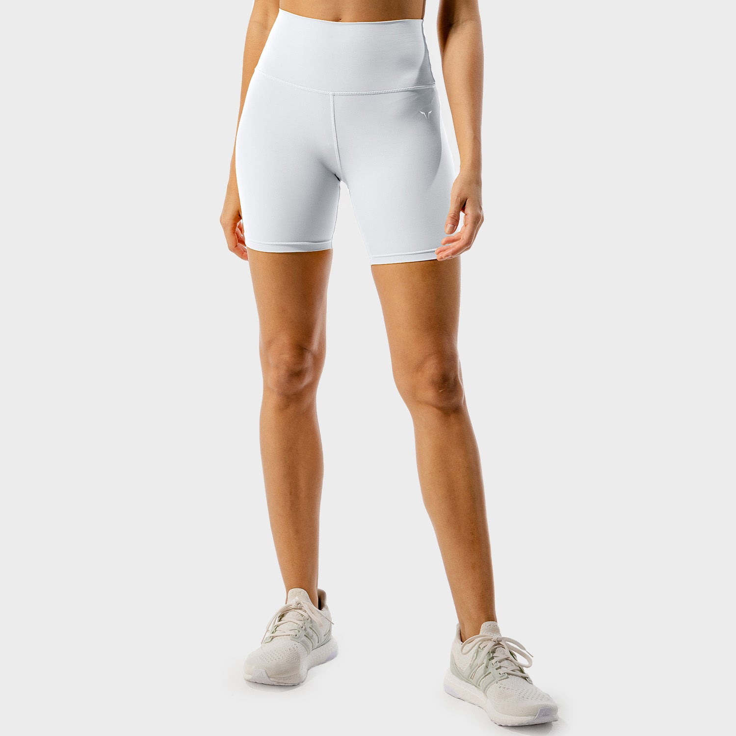 US, Core Agile Shorts - White, Workout Shorts Women