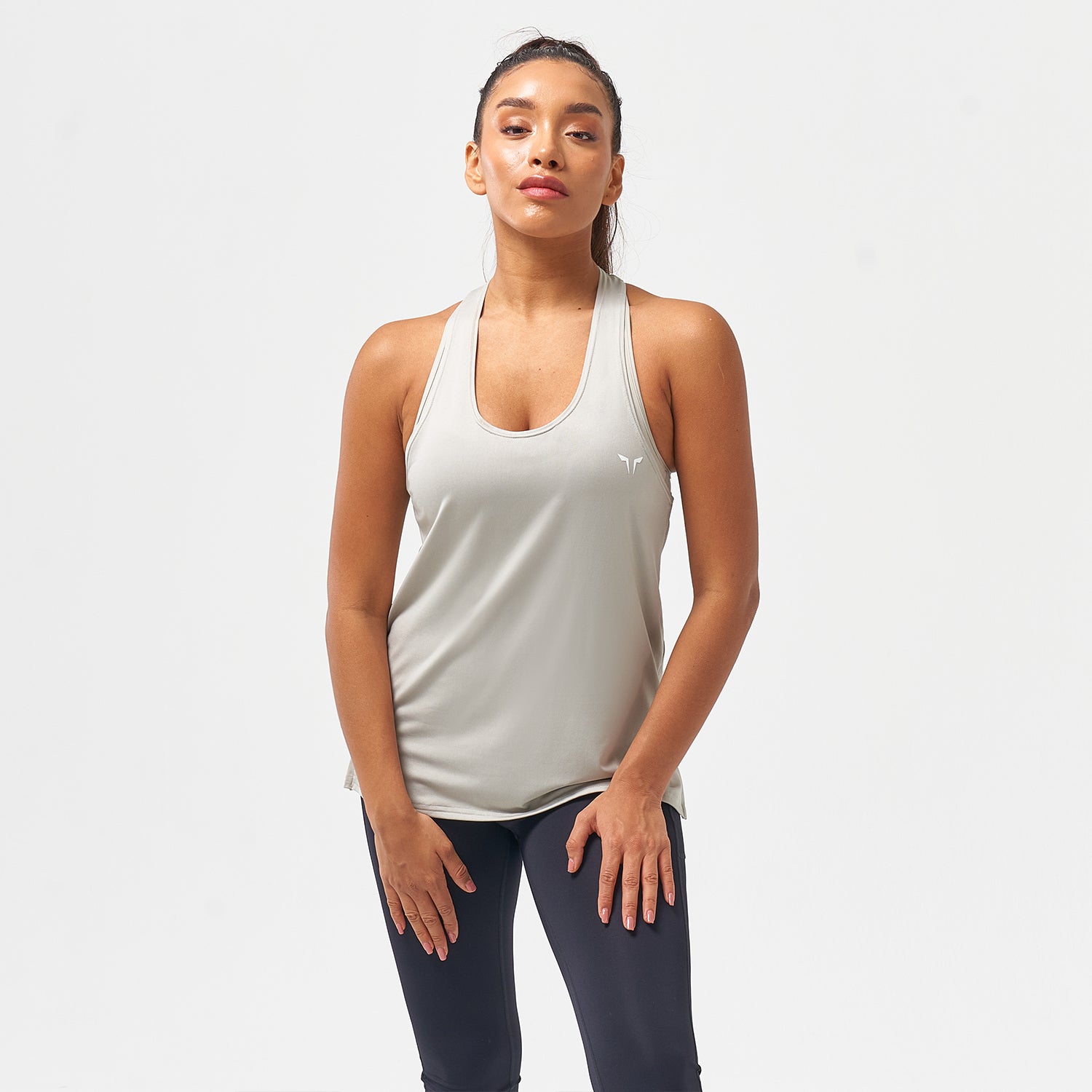 US, Essential Tank Top - Willow Grey