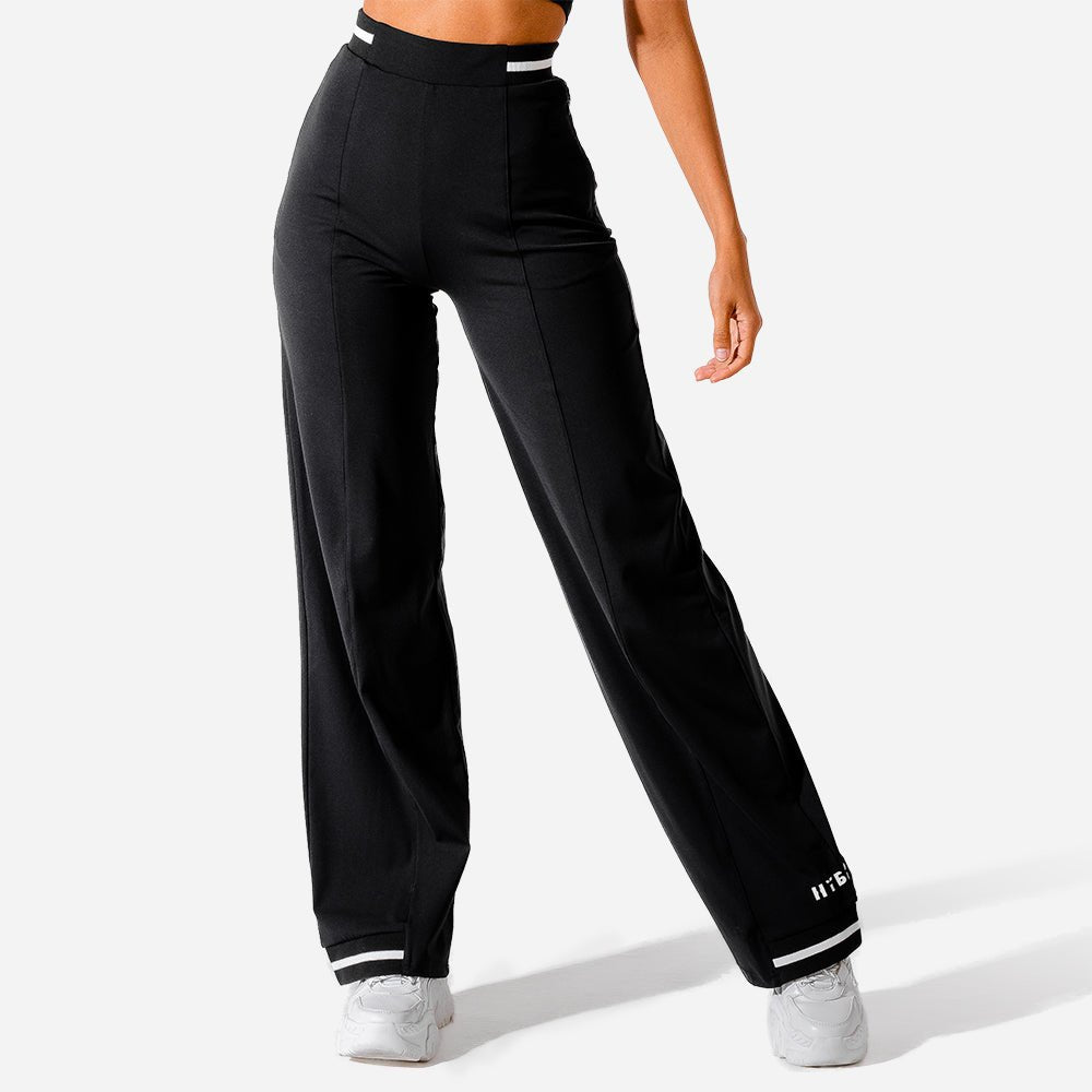 Women's Athletic Pants - Wide Legs / Built in Matching Belt / Black