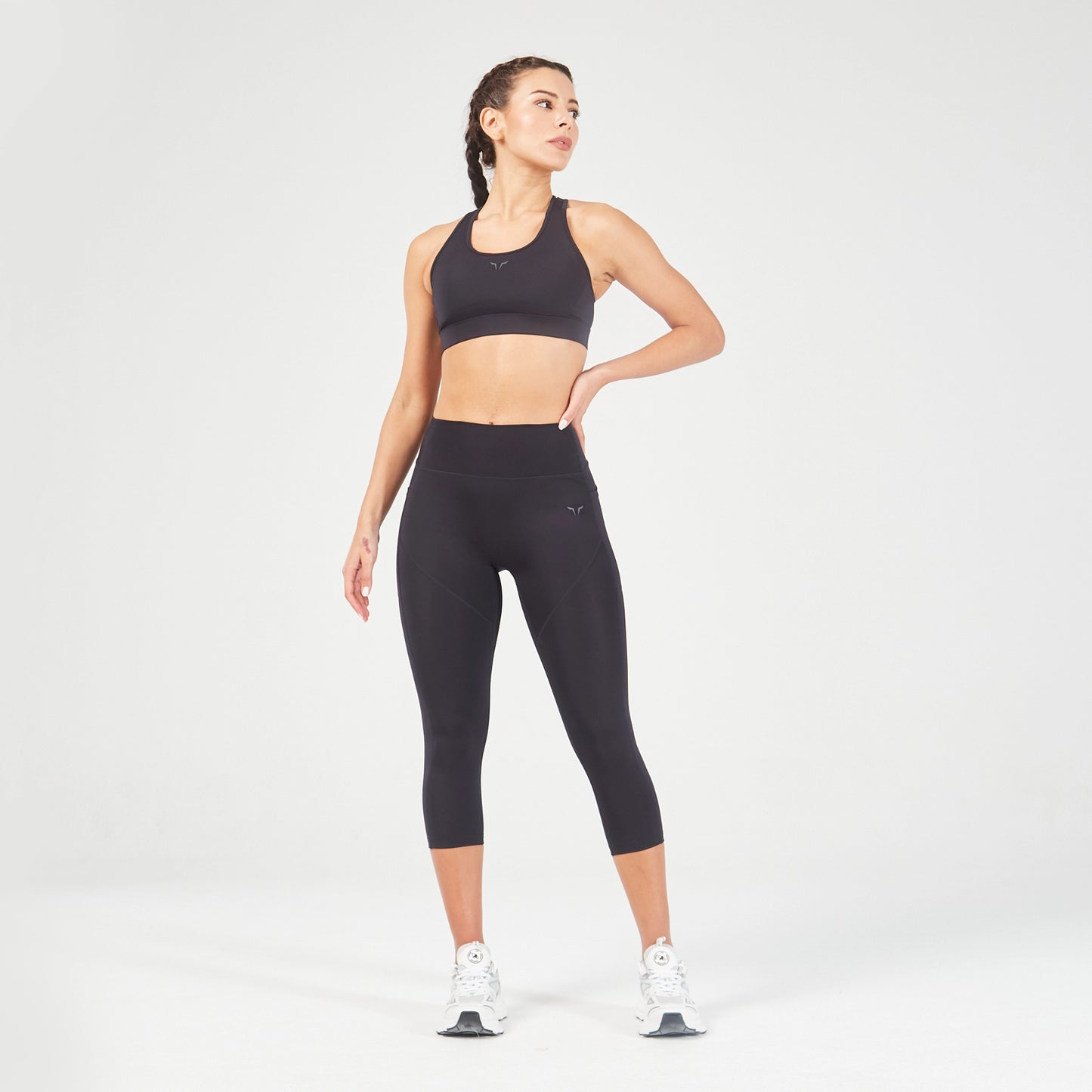 AE, Essential 3/4 ACT Leggings - Black, Workout Leggings