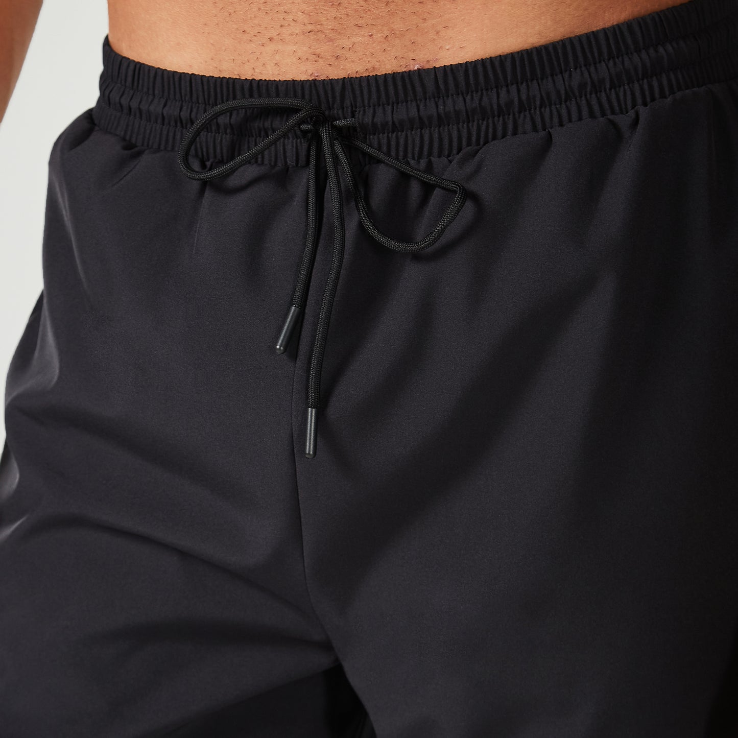 Essential 9" Shorts 2.0 - Black