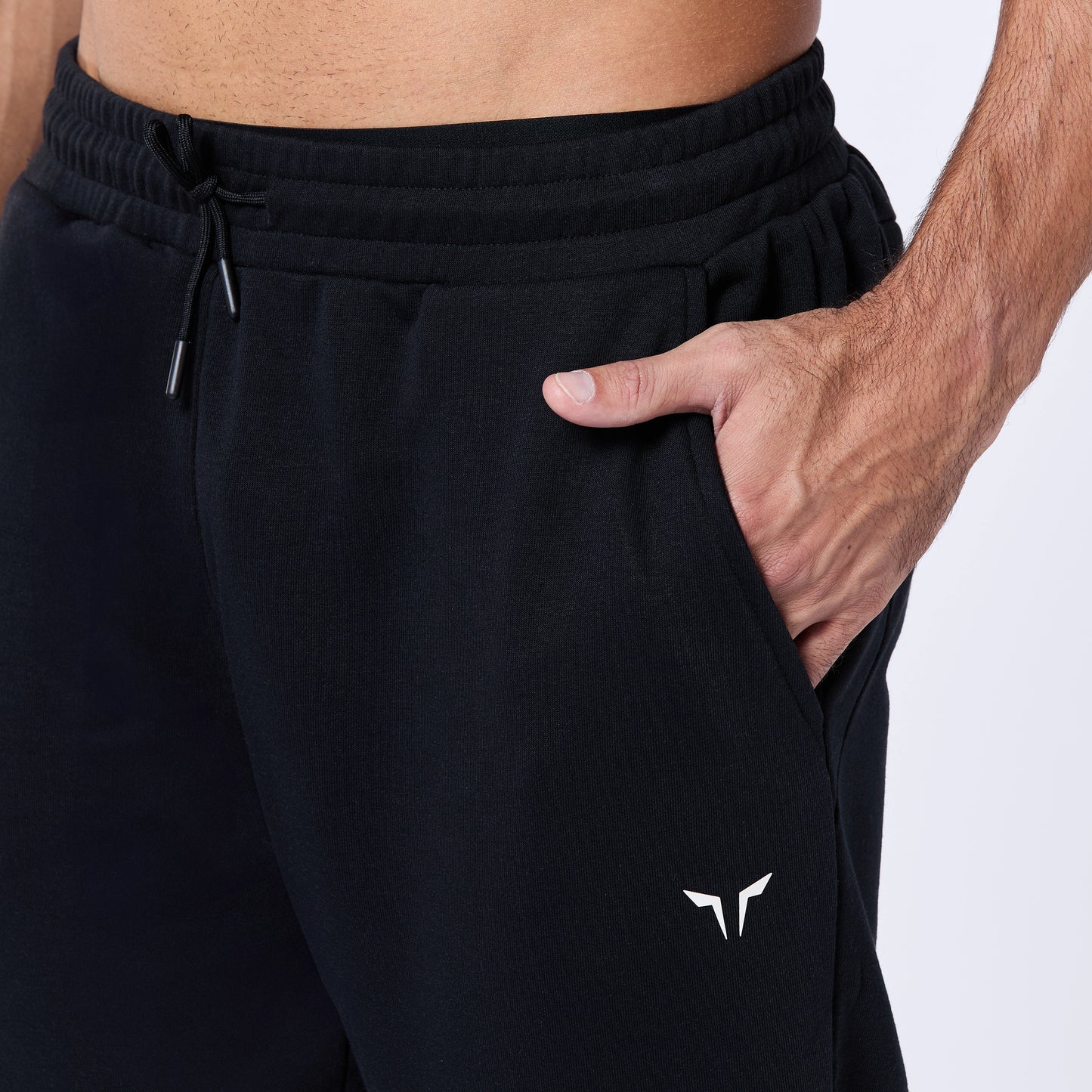 Essential Jogger Pants - Black