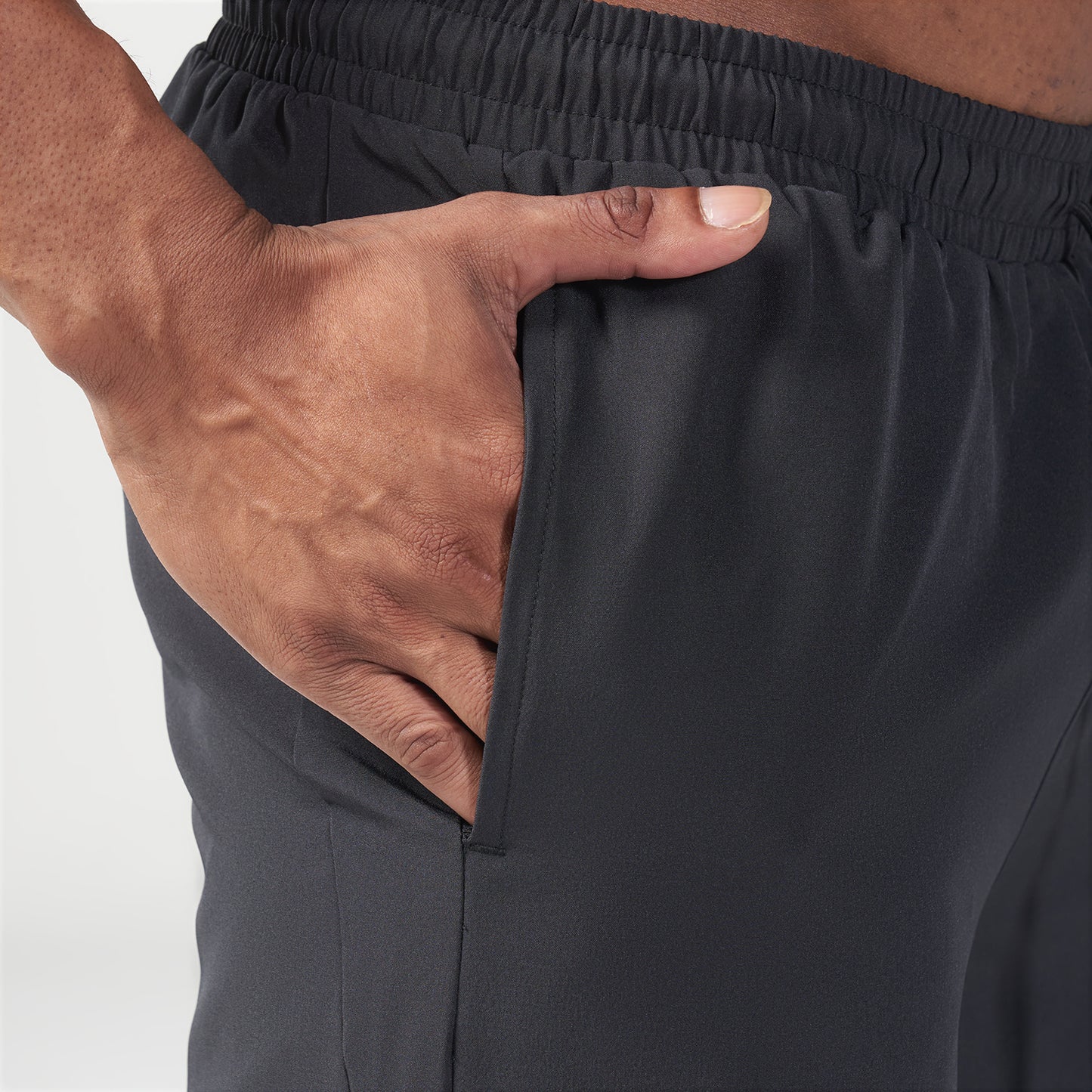 AE | Essential 7 Inch Shorts - Black | Gym Shorts Men | SQUATWOLF