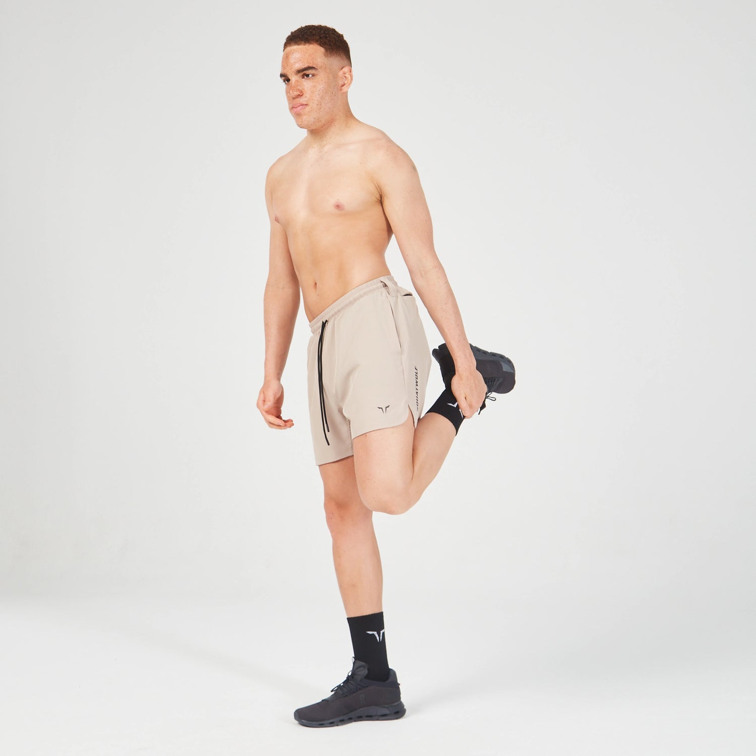 squatwolf-gym-wear-essential-pro-5-inch-shorts-cobblestone-workout-short-for-men