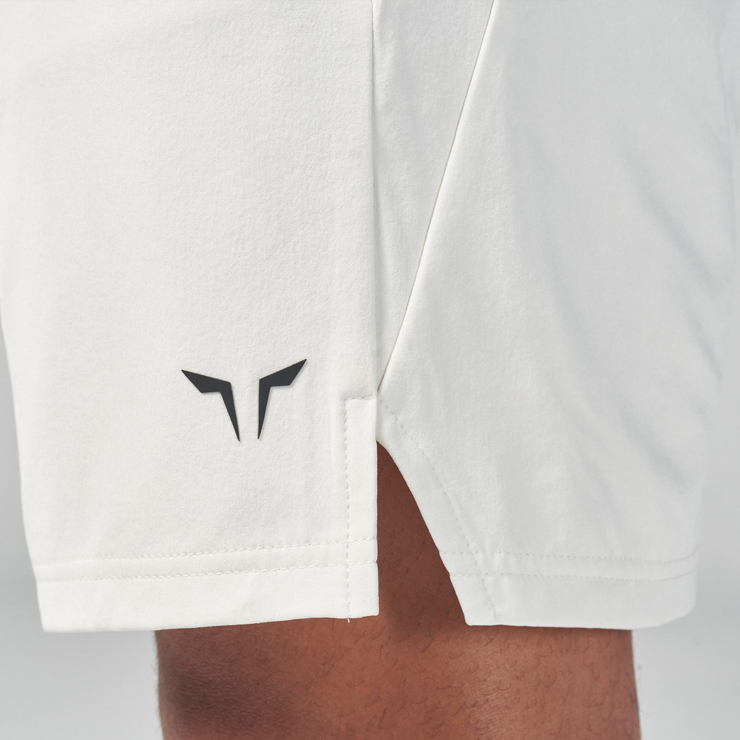 Essential 7 Inch Shorts - Pearl White