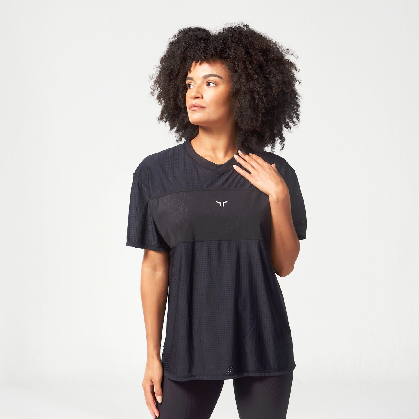 AE | Mesh Reversible Tee - Black | Workout Shirts Women | SQUATWOLF