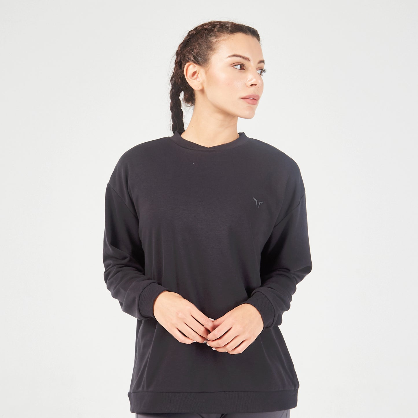 AE | Essential Relaxed Sweatshirt - Black | Workout Shirts | SQUATWOLF