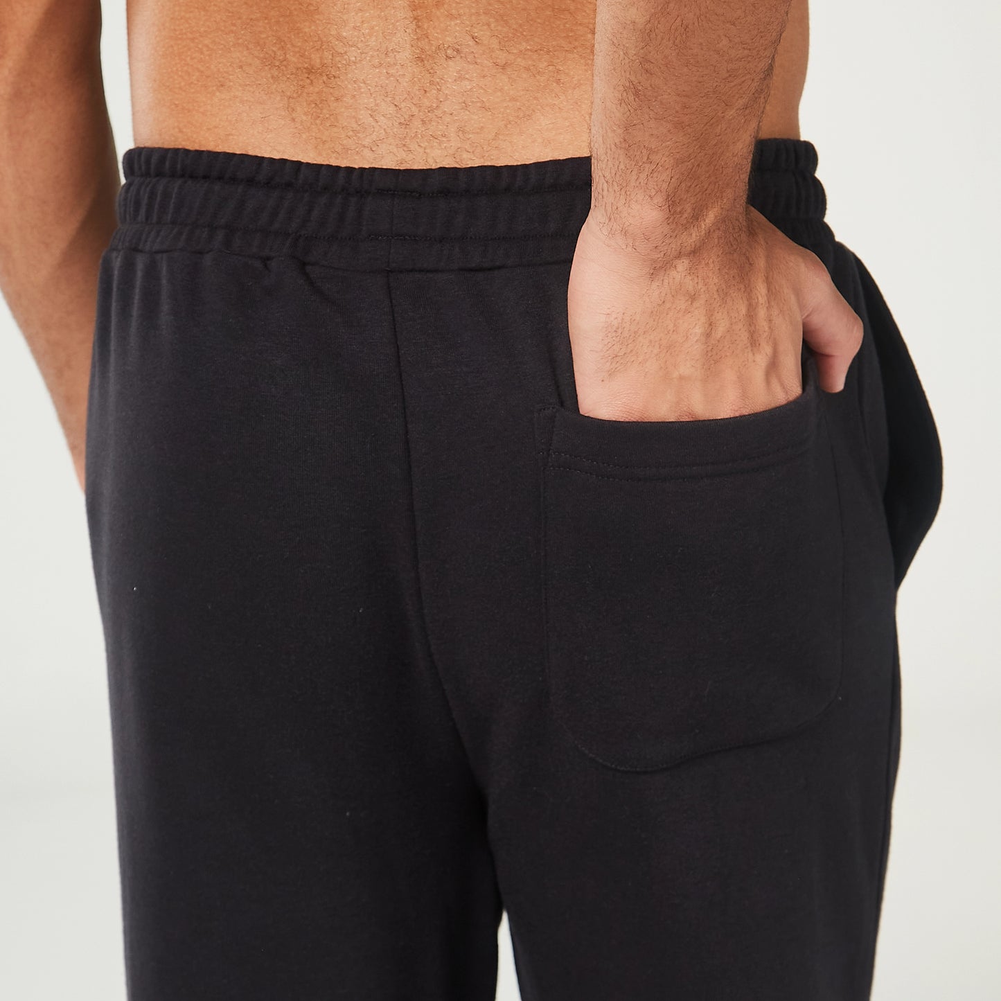 Essential Workout Joggers - Black
