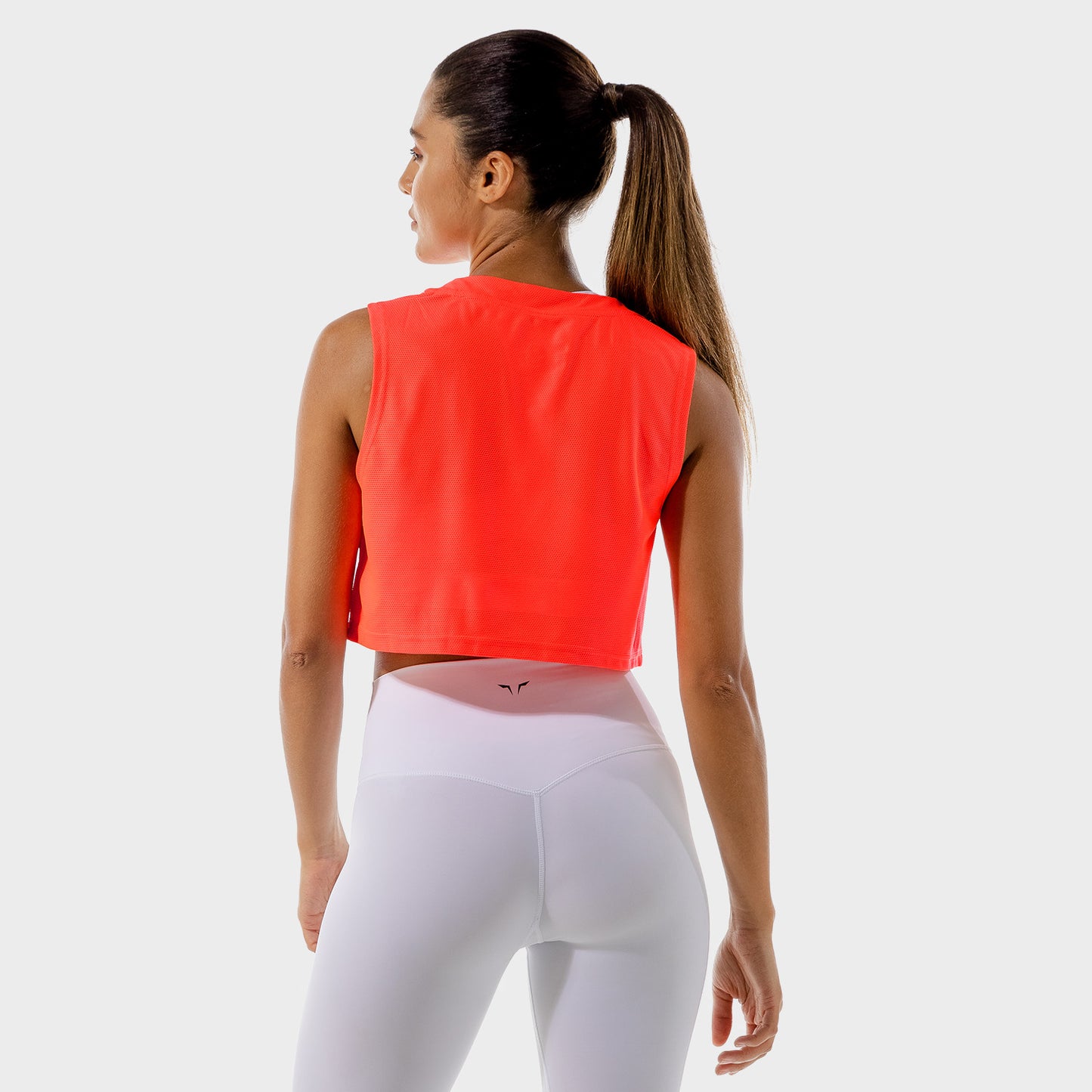 squatwolf-gym-t-shirts-for-women-limitless-crop-top-coral-workout-clothes