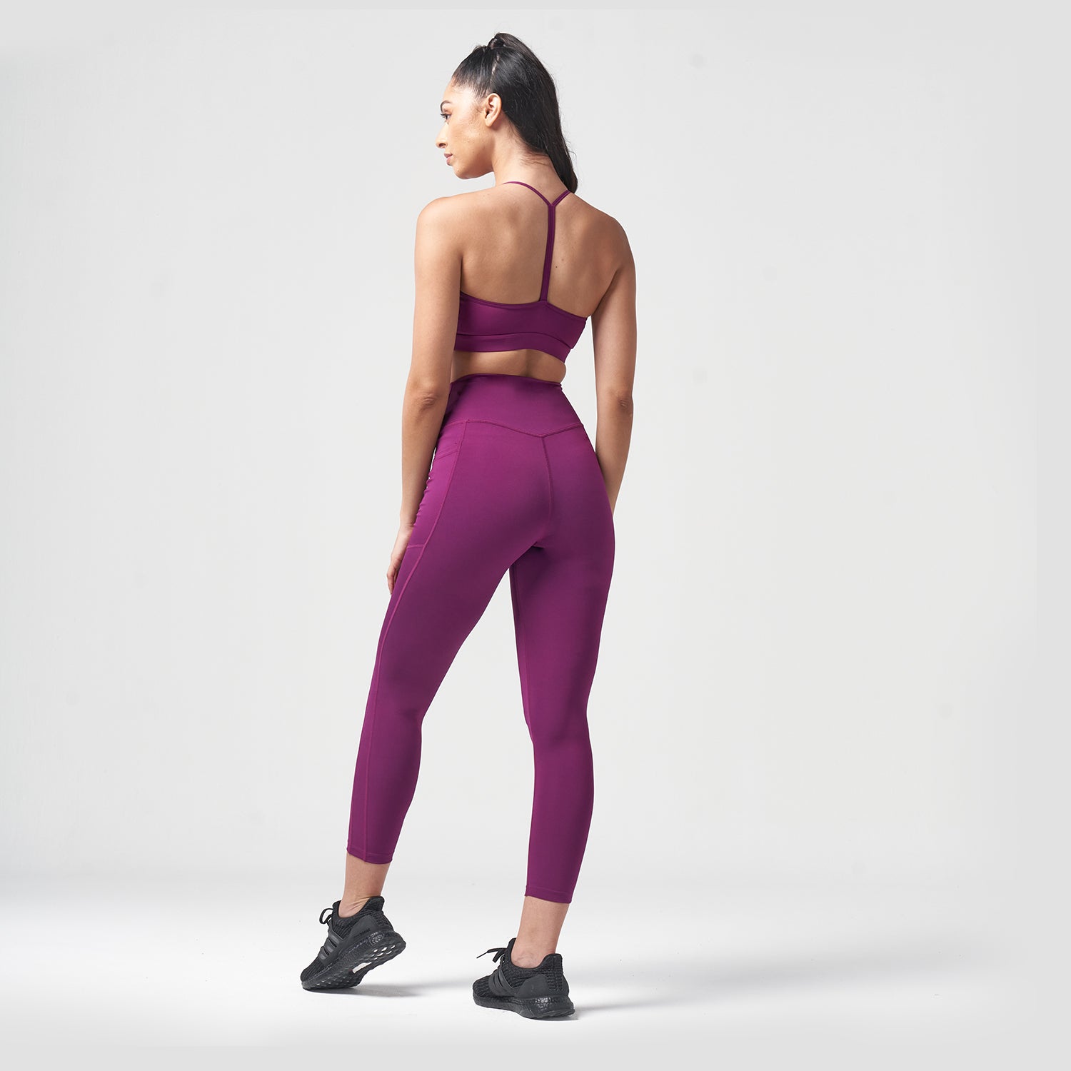 Workout Capris with Pockets for Women Running Leggings Squat Proof Cropped Yoga  Pants for Women Athletic Leggings High Waisted Casual Gym Leggings Purple  XL : : Clothing, Shoes & Accessories
