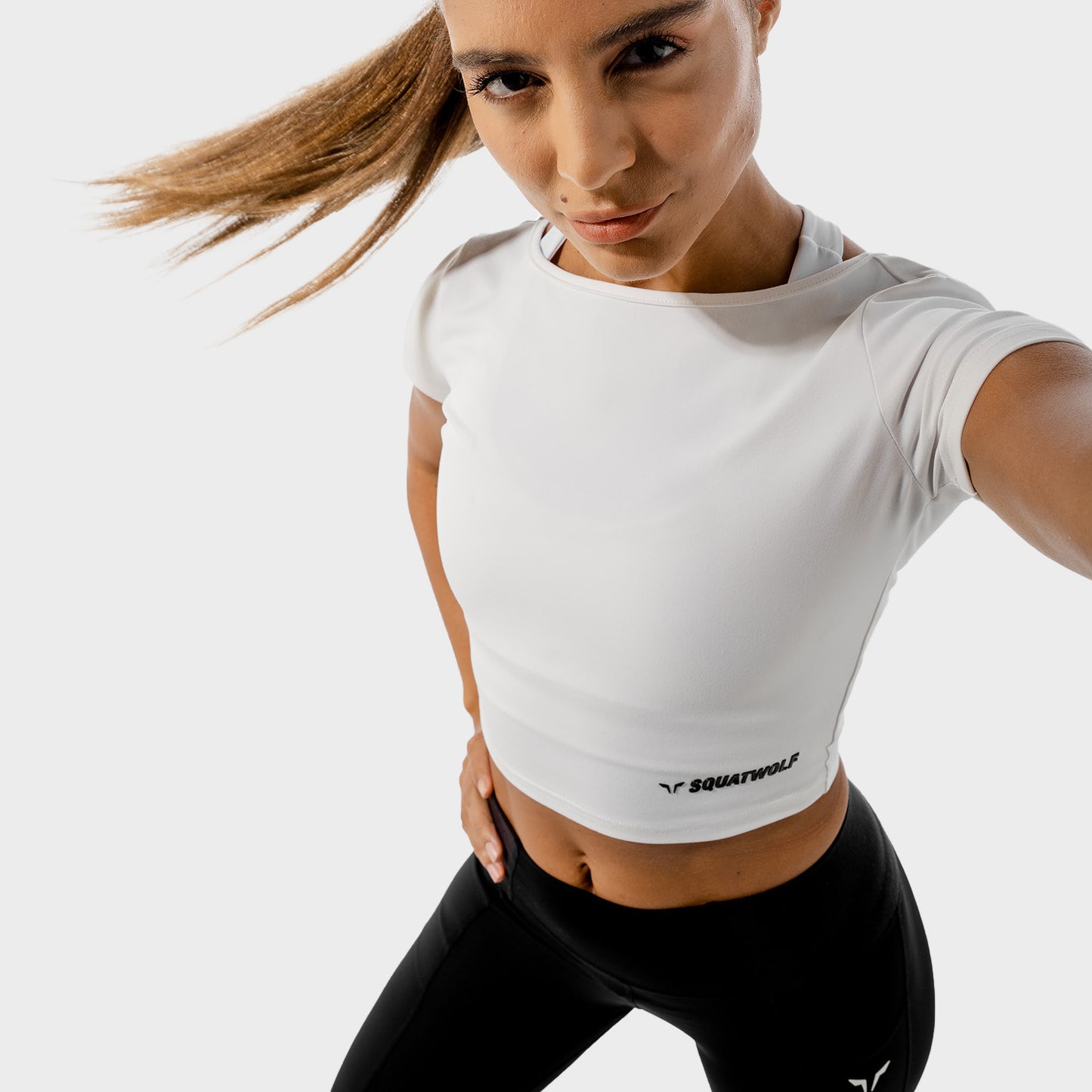 squatwolf-gym-t-shirts-for-women-warrior-crop-tee-half-sleeves-white-workout-clothes