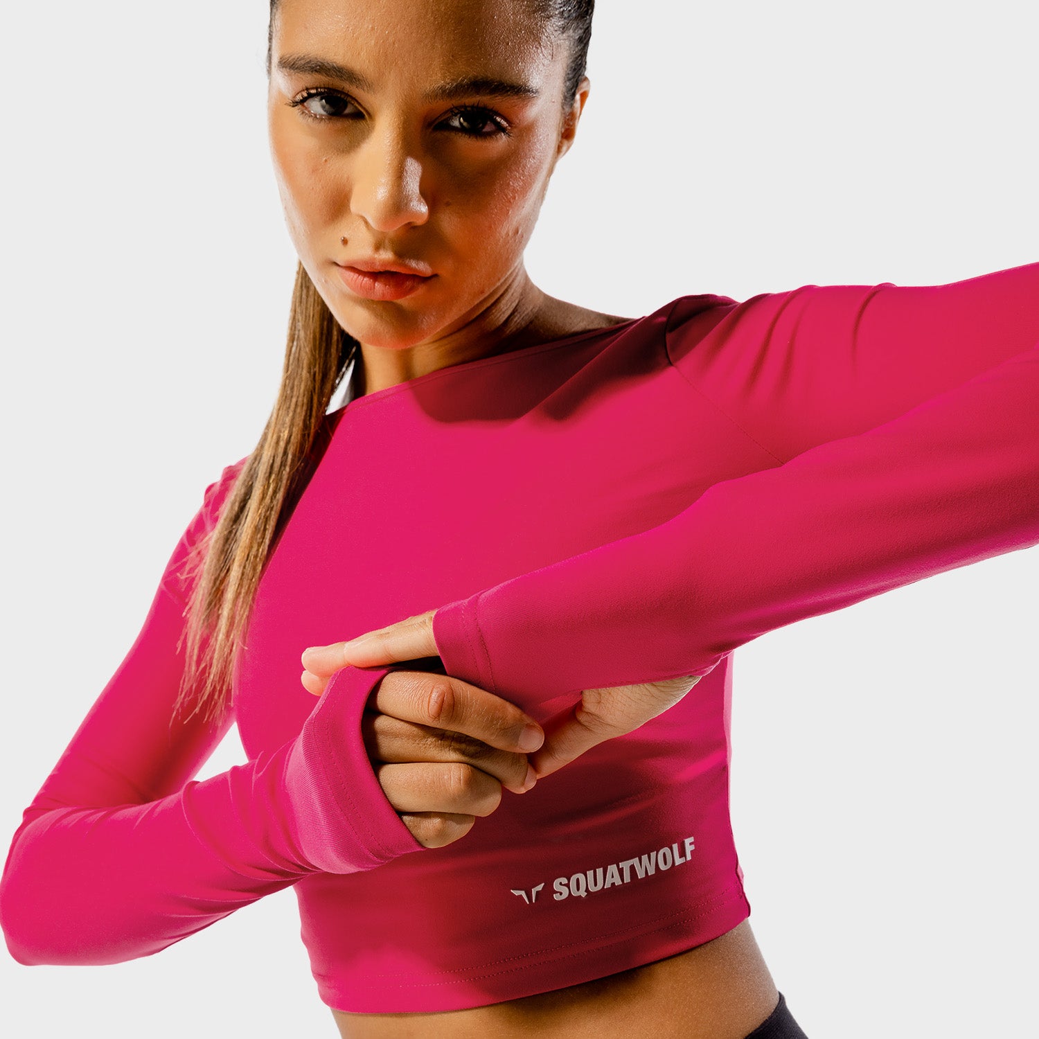 squatwolf-gym-t-shirts-for-women-warrior-crop-tee-magenta-workout-clothes