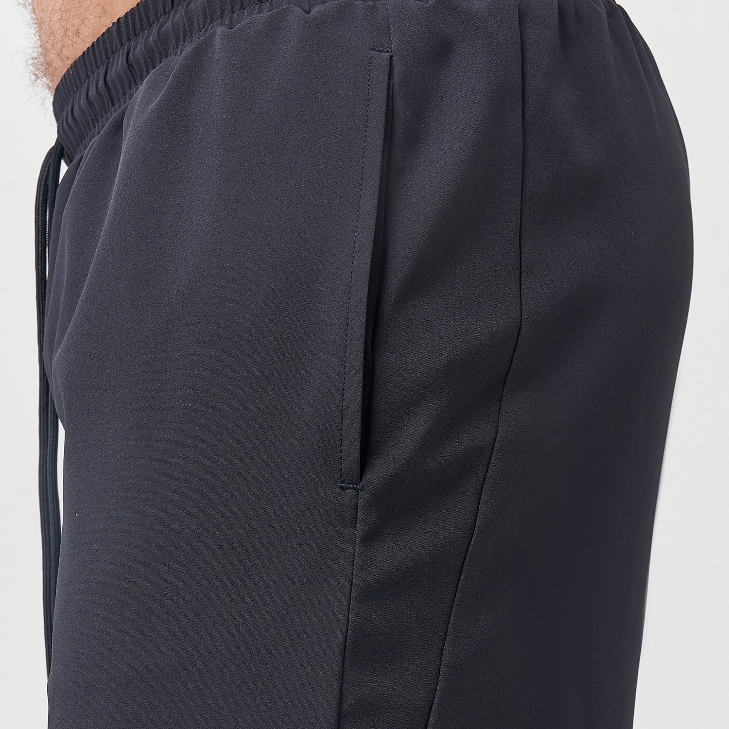 squatwolf-gym-wear-essential-9-inch-shorts-black-workout-short-for-men