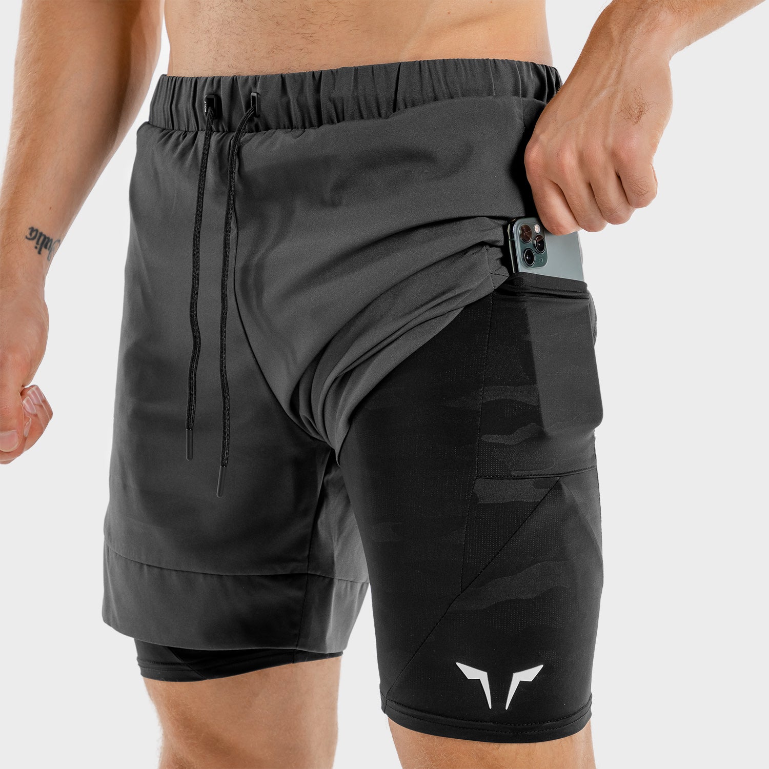 Limitless 2-in-1 Shorts - Light Grey