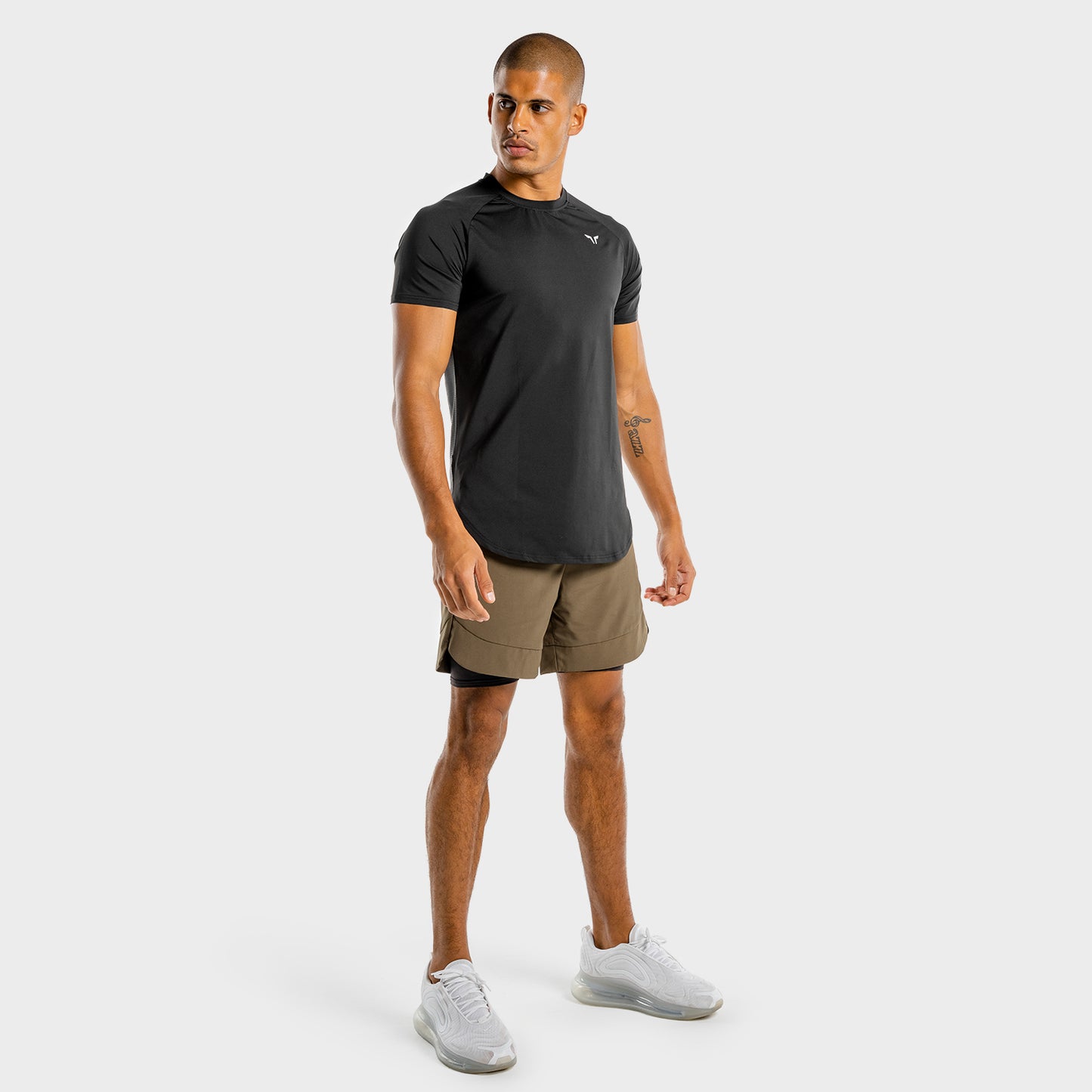 squatwolf-gym-wear-limitless-razor-tee-black-workout-shirts-for-men