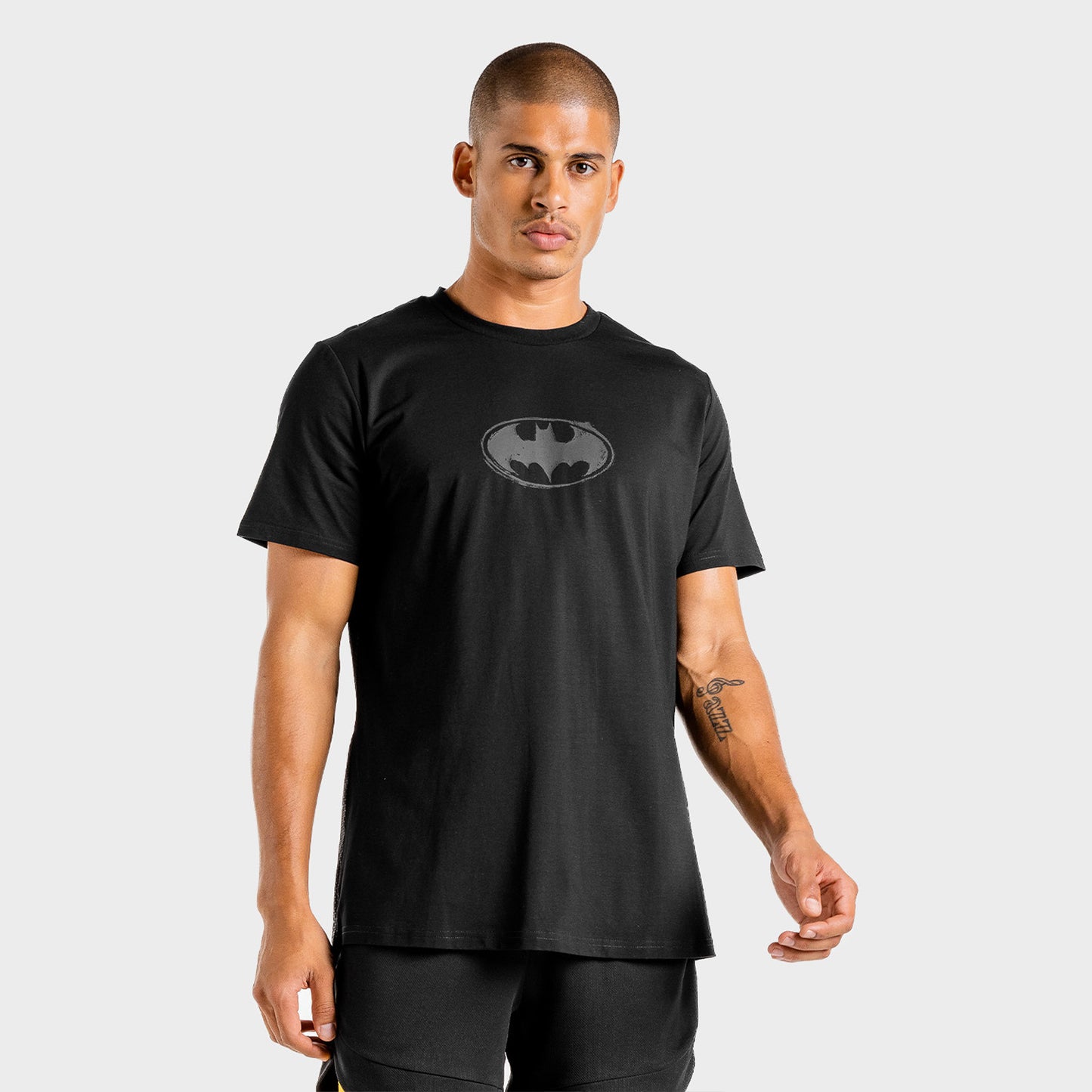 squatwolf-gym-wear-workout-men-batman-workout-tee-black-shirt-for