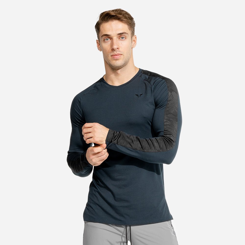 squatwolf-gym-wear-limitless-long-sleeves-top-navy-workout-top-for-men