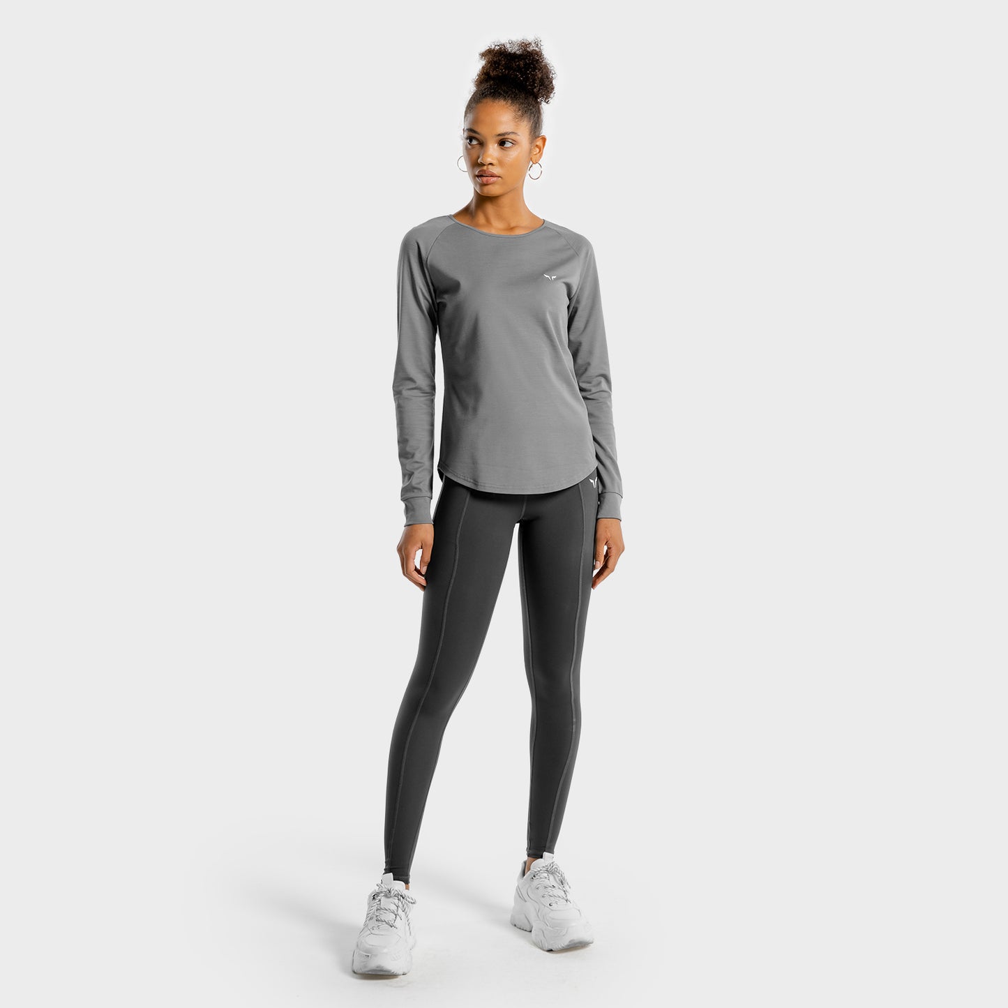 squatwolf-gym-t-shirts-for-women-noor-tee-grey-workout-clothes