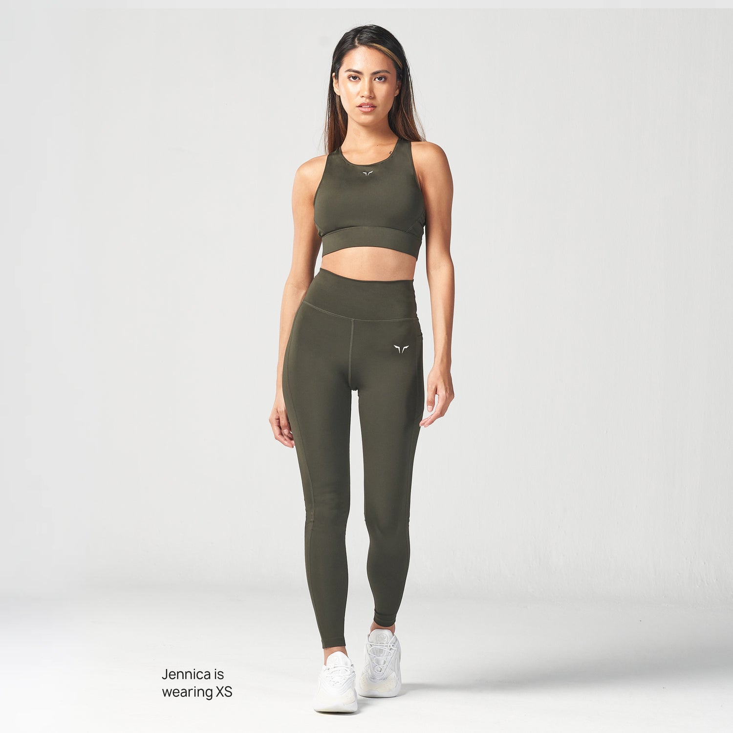 Stretched Activewear Sports Bra Yoga Pants Leggings Set Manufacturer in  USA, Australia, Canada, UAE and Europe