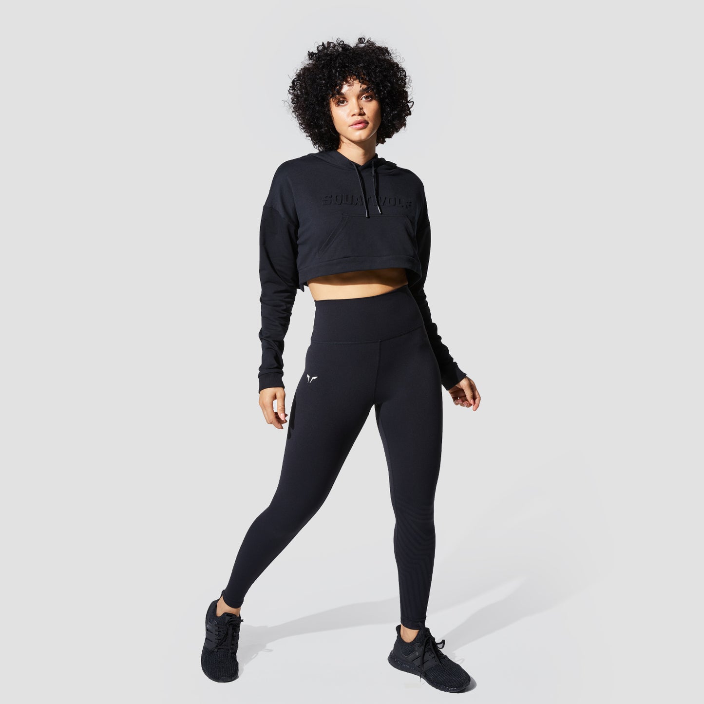 squatwolf-workout-clothes-graphic-wordmark-crop-hoodie-black-gym-hoodie