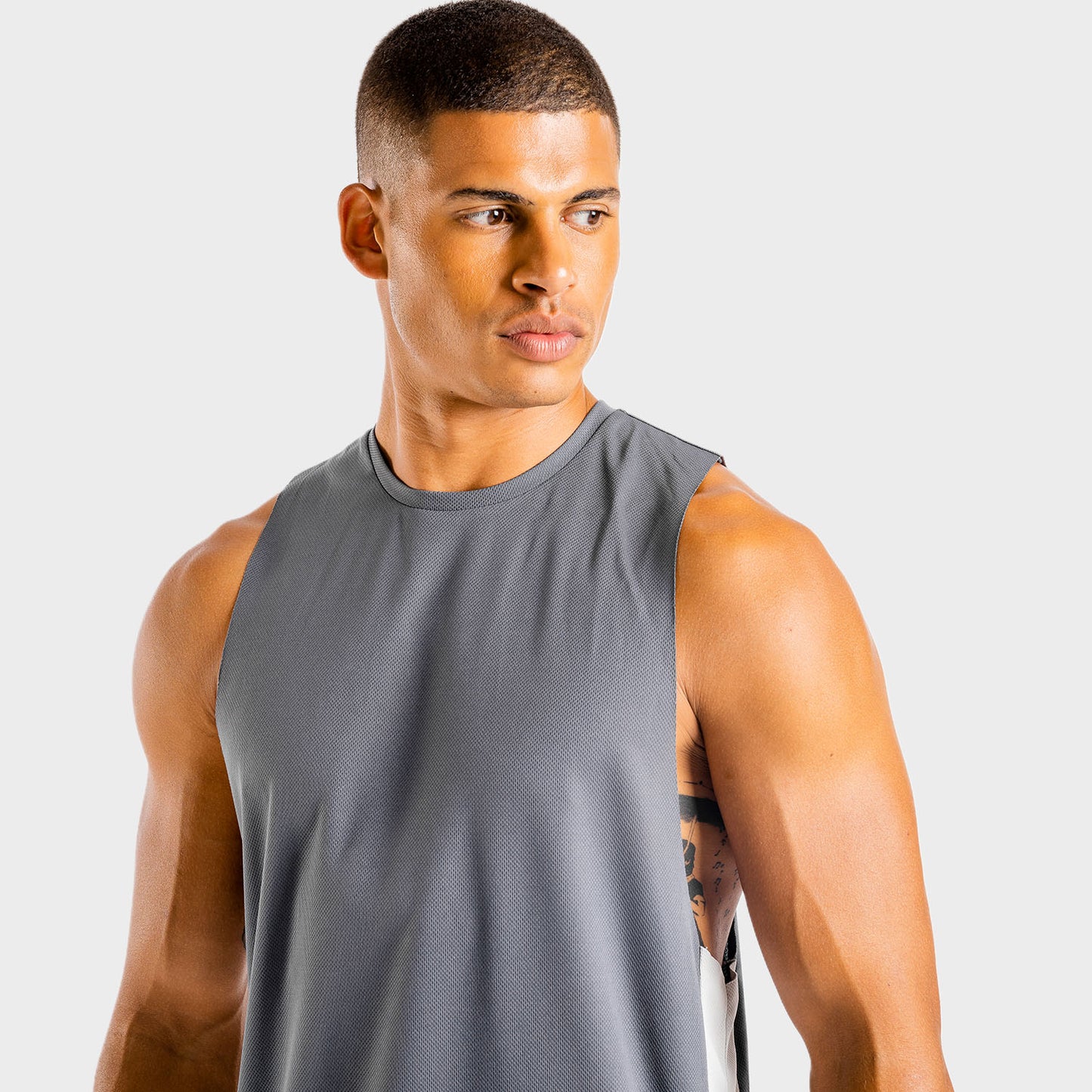 squatwolf-workout-tank-tops-for-men-flux-basketball-tank-charcoal-gym-wear
