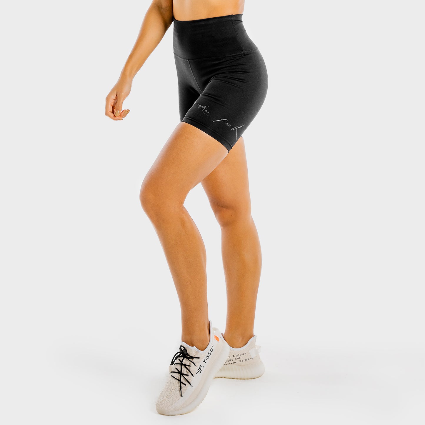 squatwolf-shorts-for-women-vibe-cycling-shorts-black-workout-clothes