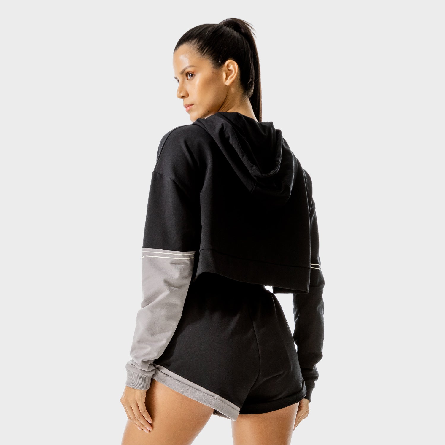 squatwolf-gym-hoodies-women-lab-360-crop-hoodie-black-workout-clothes