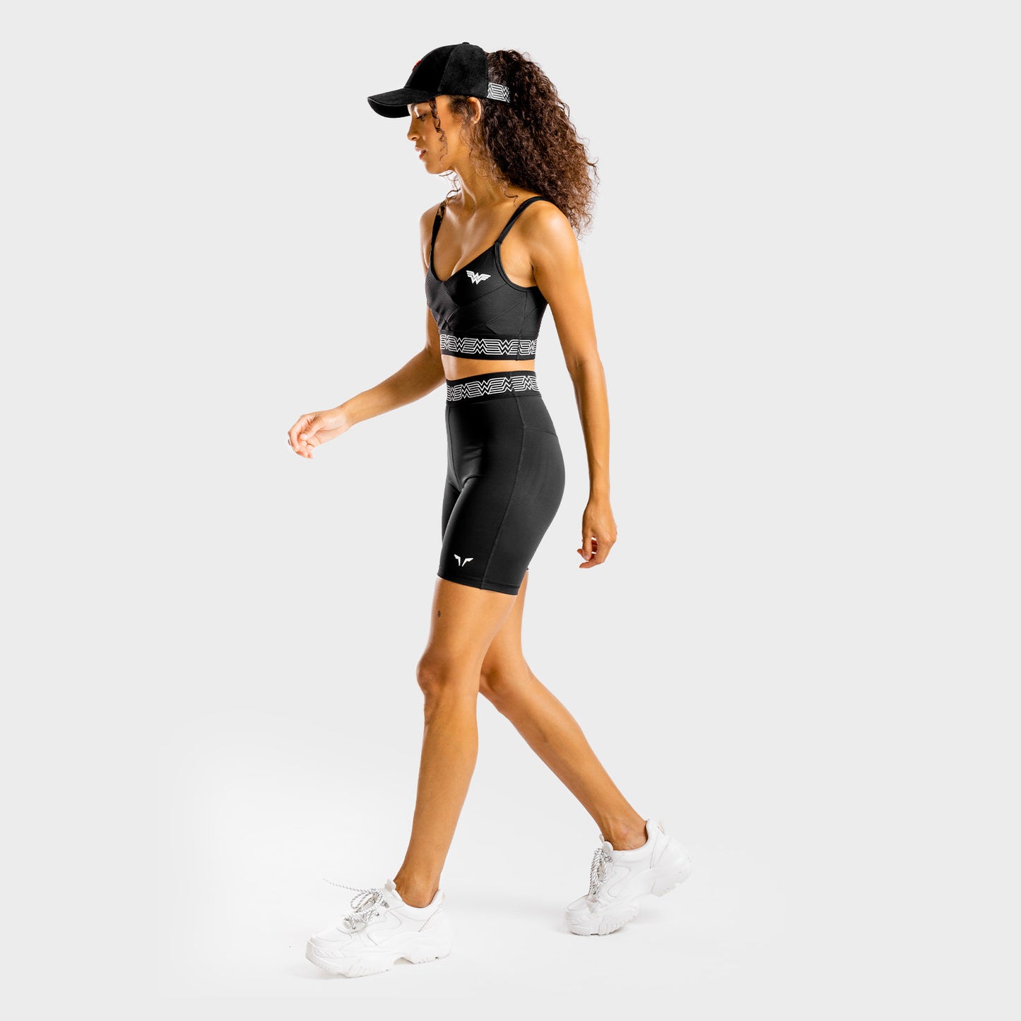 squatwolf-gym-caps-for-women-wonder-woman-cap-black-workout-clothes