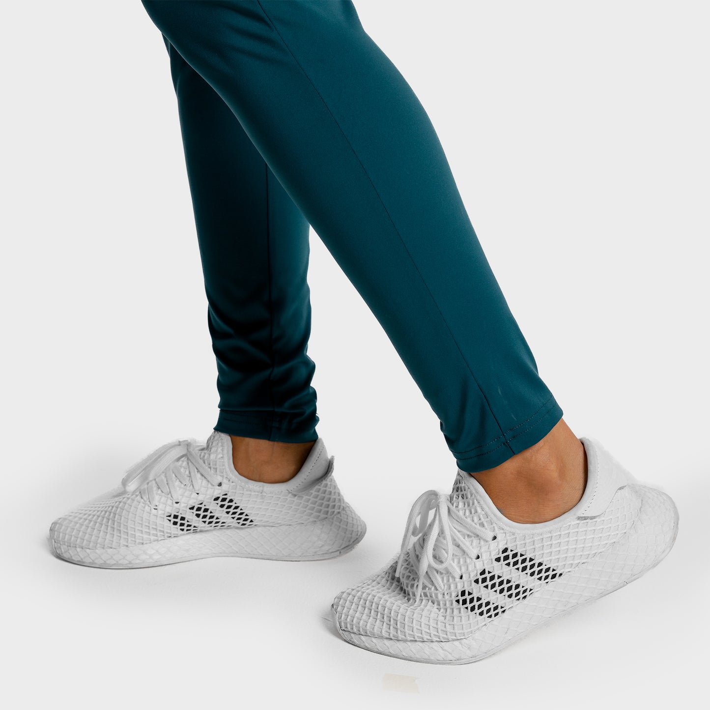 squatwolf-gym-pants-for-women-noor-track-pants-teal-workout-clothes