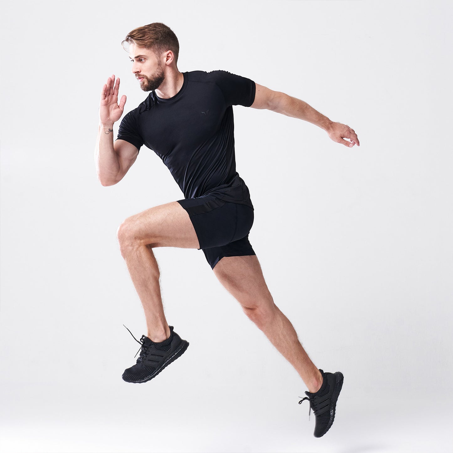 squatwolf-gym-wear-lab360-raglan-performance-tee-black-workout-shirts-for-men