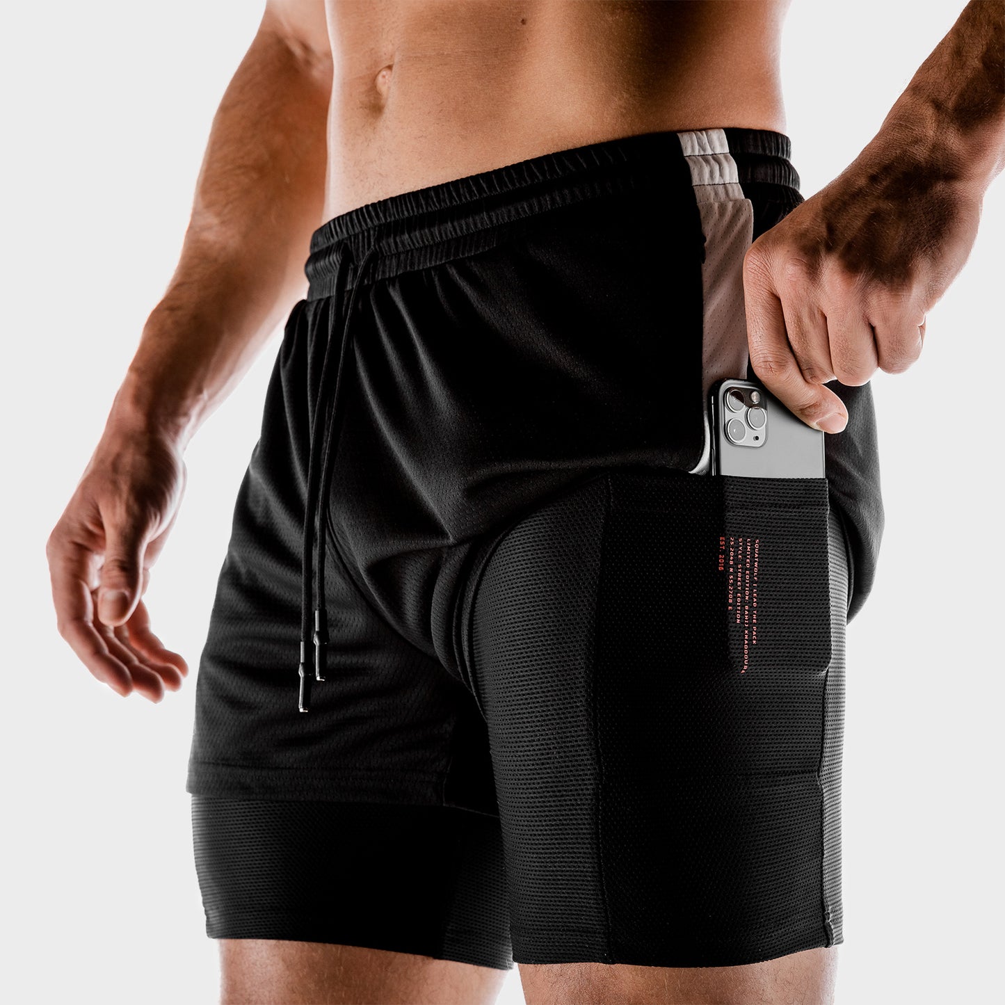 squatwolf-gym-wear-hybrid-performance-2-in-1-shorts-black-workout-shorts-for-men