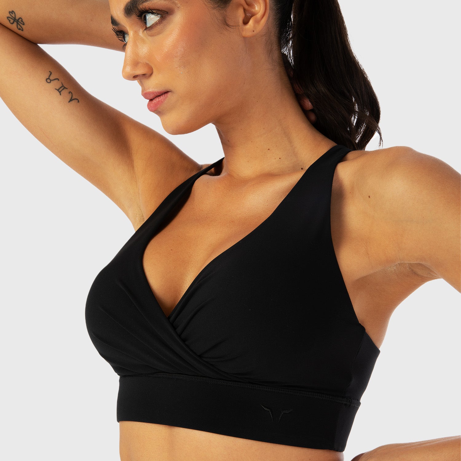 squatwolf-workout-clothes-infinity-adjustable-wrap-bra-black-bra-with-removable-padding
