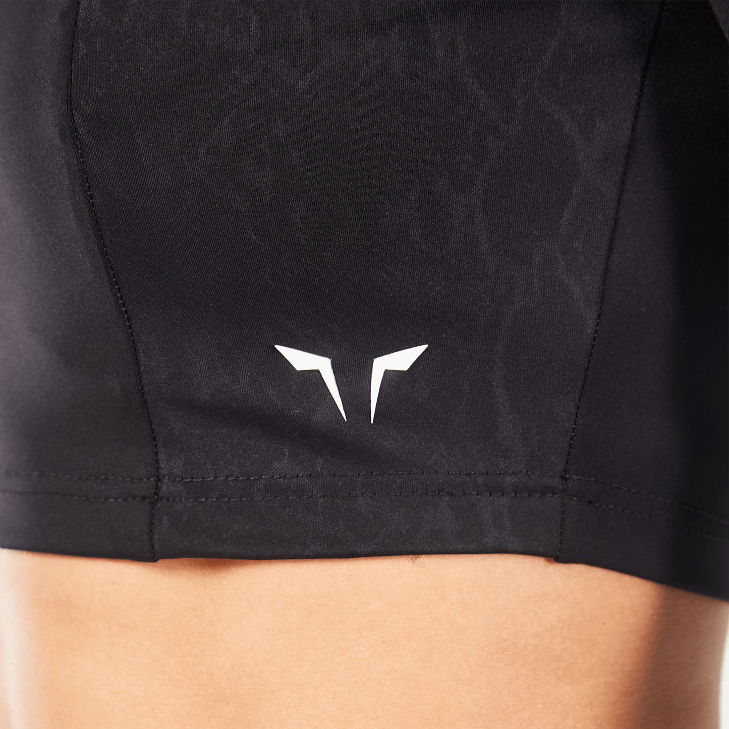 squatwolf-workout-clothes-qtr-zip-serpent-top-black-gym-t-shirts-for-women