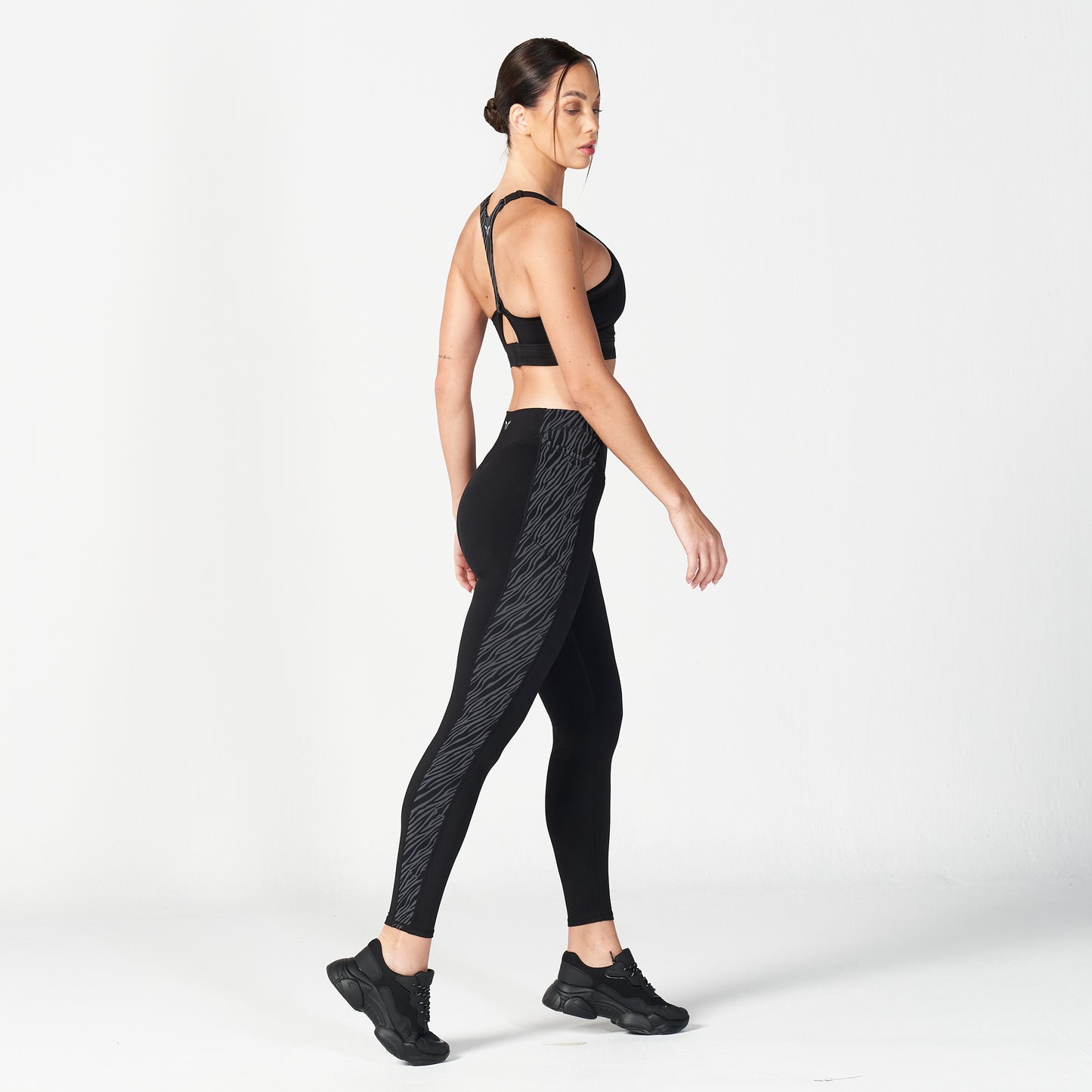 squatwolf-workout-clothes-core-wild-panel-leggings-black-gym-leggings-for-women