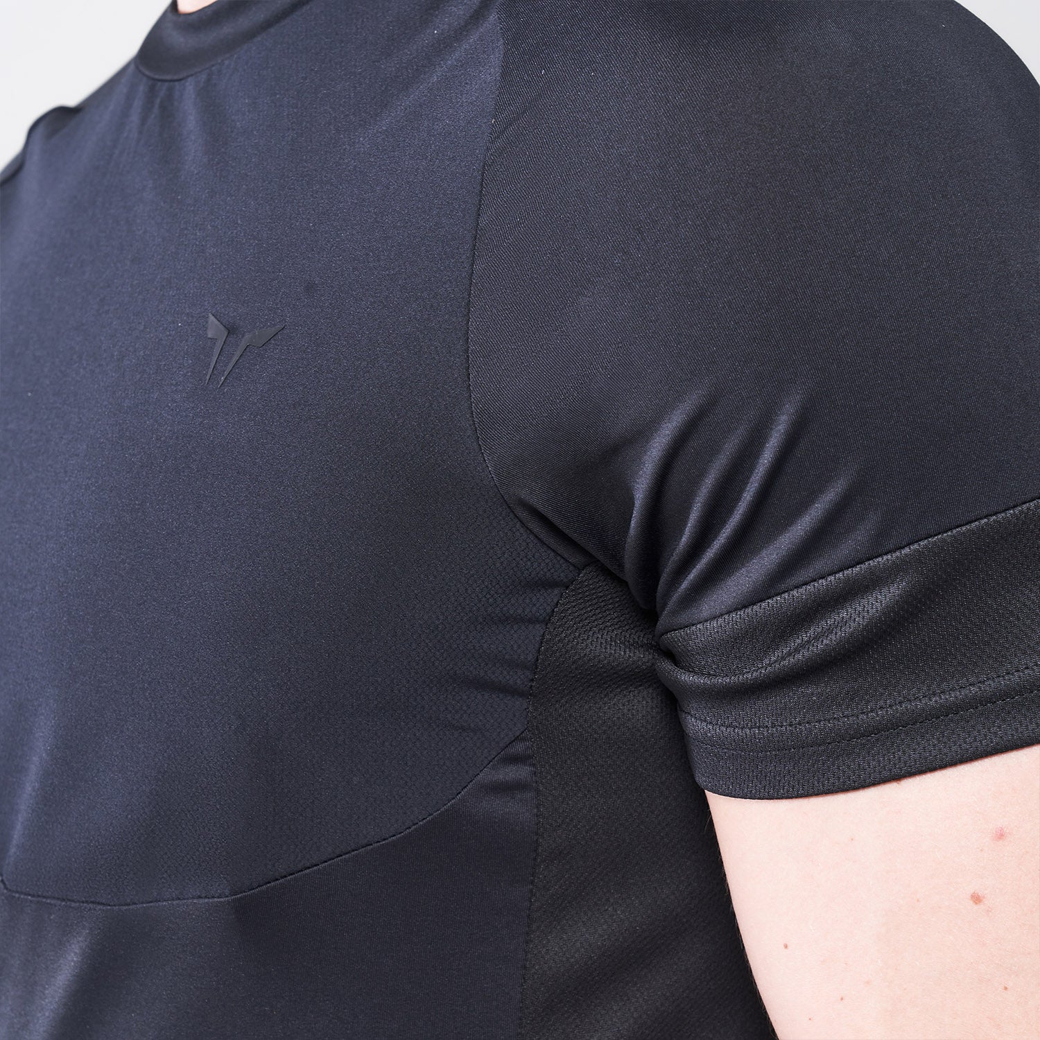 squatwolf-gym-wear-lab360-impact-tee-black-workout-shirts-for-men