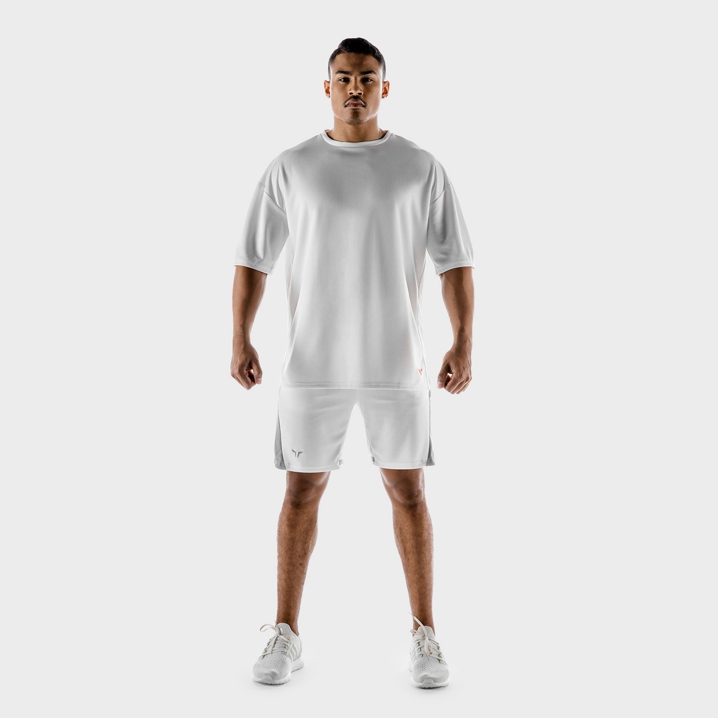 squatwolf-gym-wear-hybrid-2-0-oversize-tee-white-workout-shirts-for-men