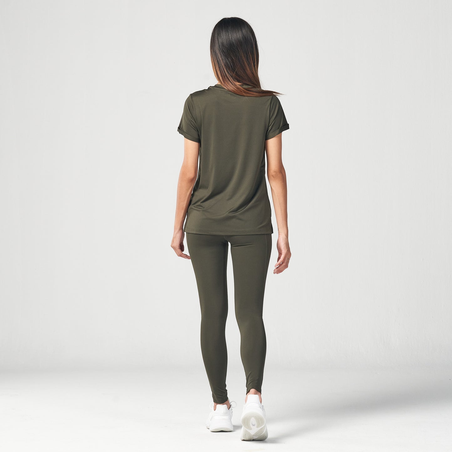 squatwolf-workout-clothes-essential-relaxed-fit-tee-khaki-gym-t-shirts-for-women