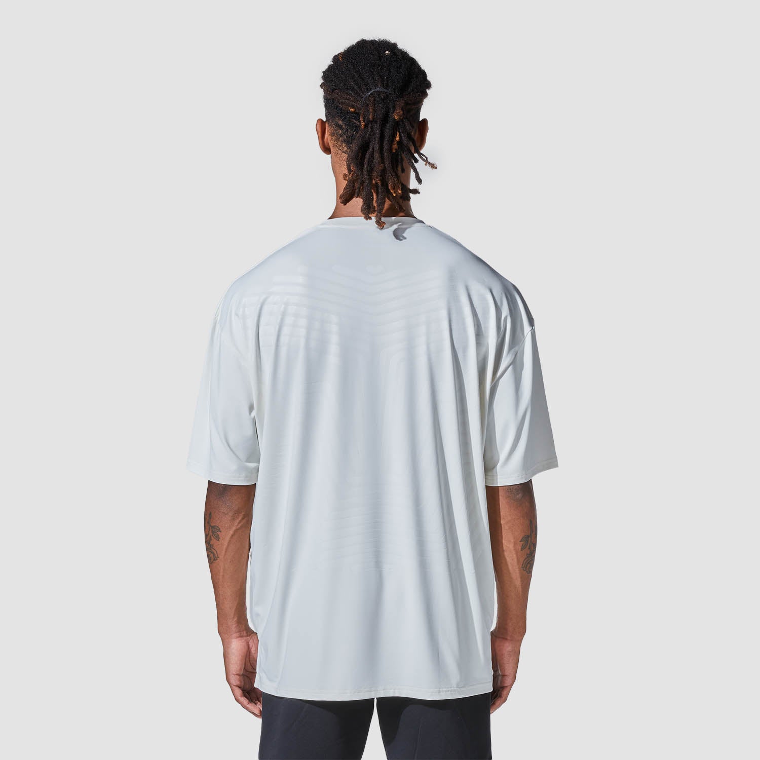 squatwolf-gym-wear-graphic-waves-eye-oversized-tee-white-workout-t-shirts-for-men