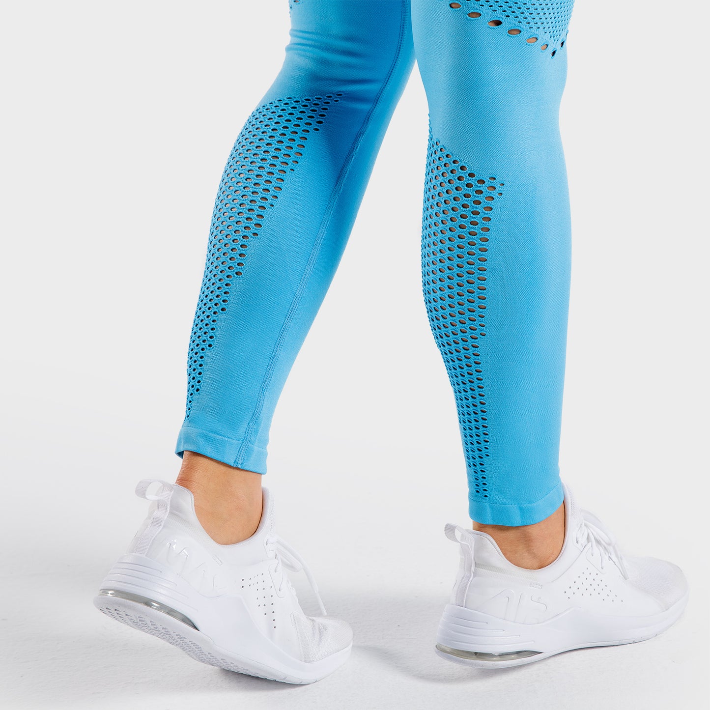 squatwolf-gym-leggings-for-women-meta-seamless-leggings-sky-blue-workout-clothes
