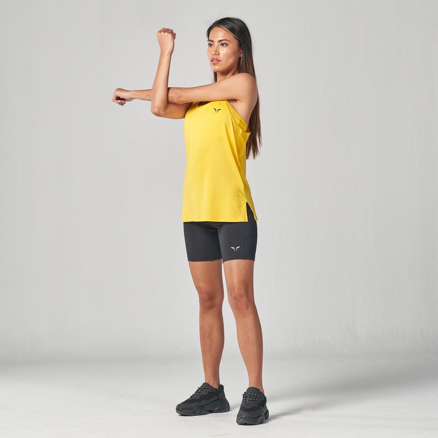 squatwolf-workout-clothes-essential-tank-top-yellow-gym-tank-tops-for-women