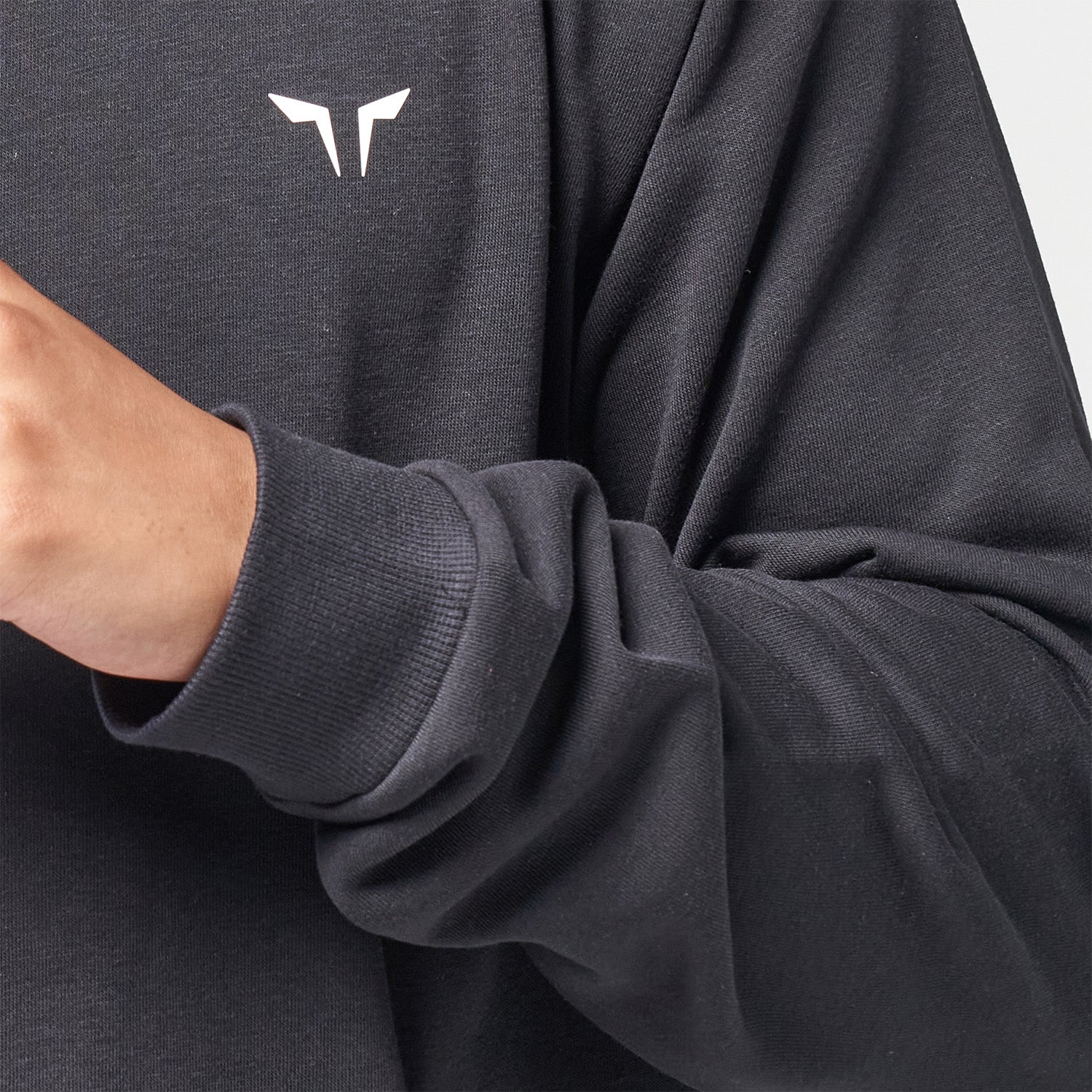 Men's Essential Sweatshirt in Black