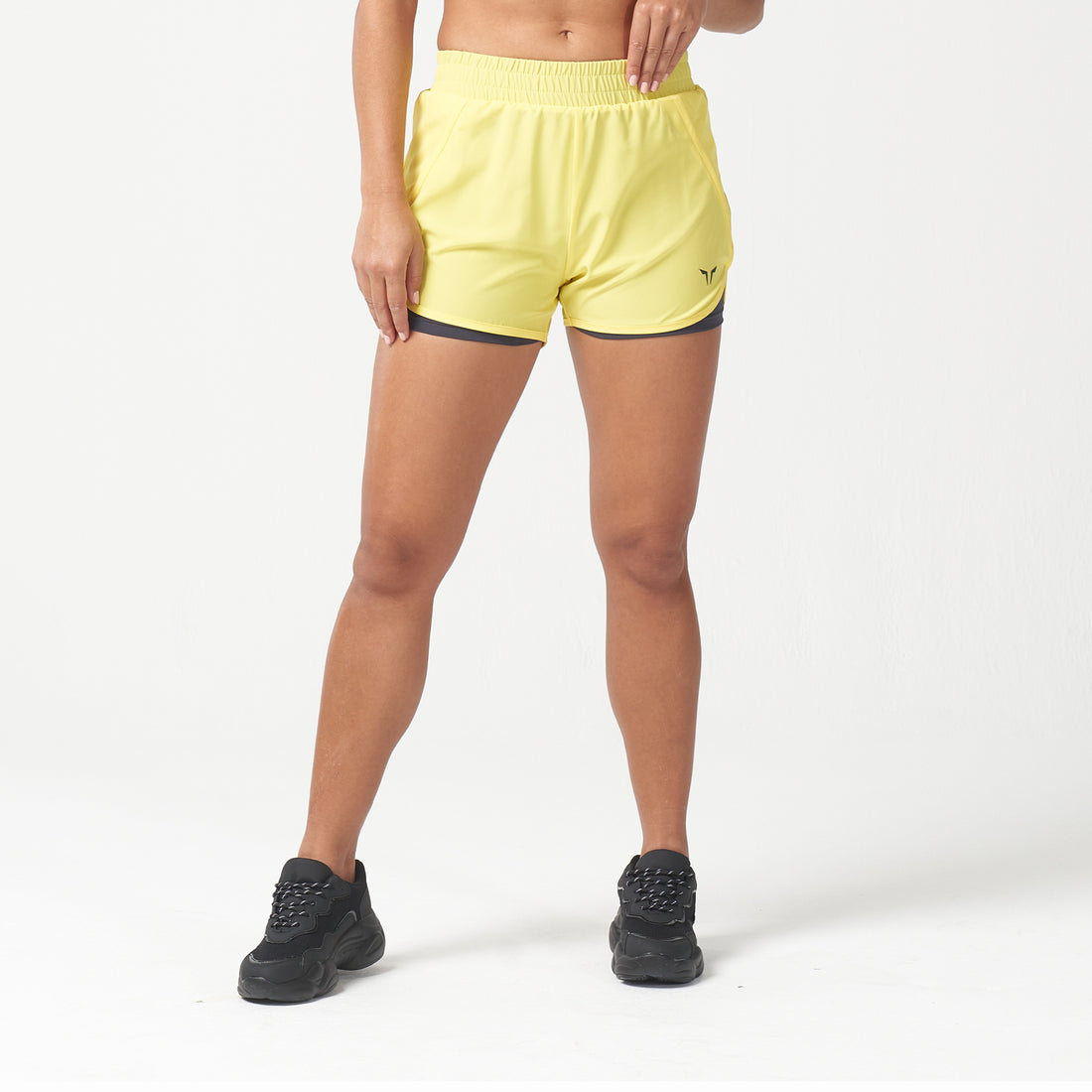 AE | LAB360° Never Stop 2-In-1 Shorts - Illuminating | Workout Shorts ...