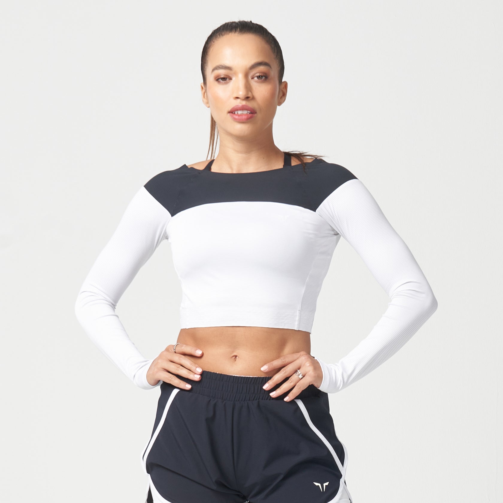 AE | LAB360° Impact Crop Top - White | Workout Shirts Women | SQUATWOLF