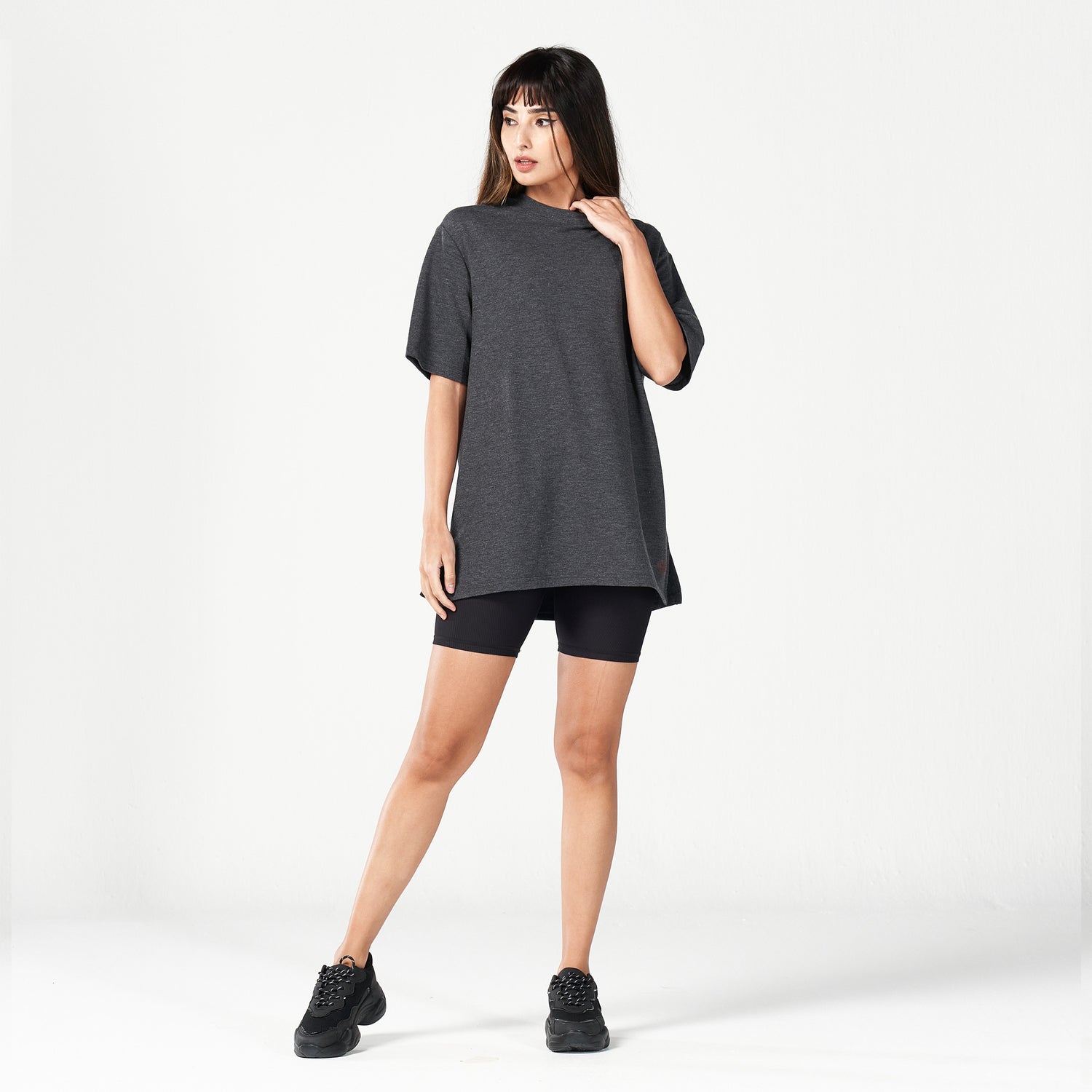 squatwolf-workout-clothes-code-oversized-live-in-tee-black-marl-gym-t-shirts-for-women
