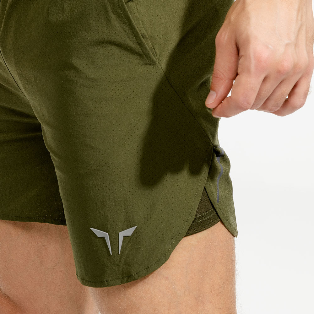 squatwolf-gym-wear-2-in-1-dry-tech-shorts-green-workout-shorts-for-men