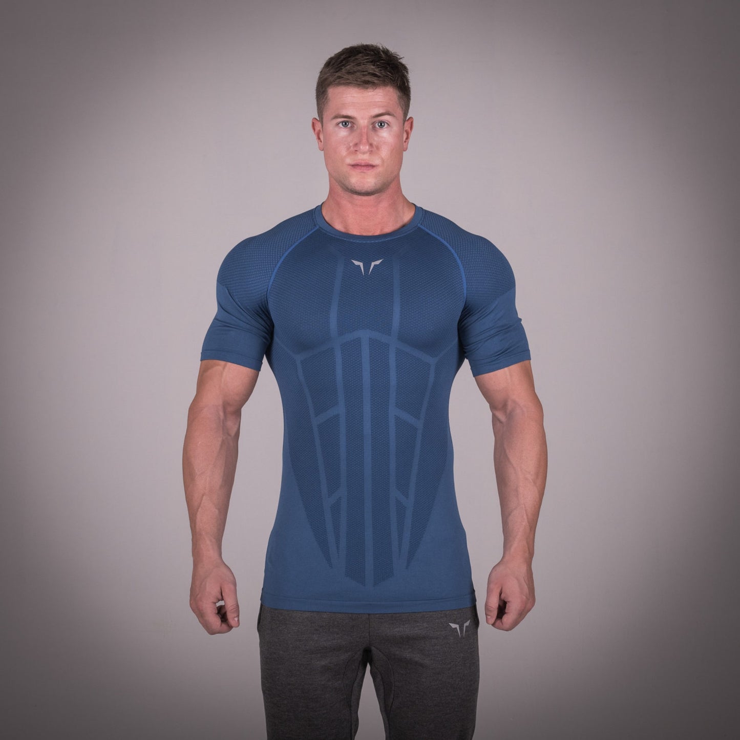 squatwolf-gym-wear-seamless-spyder-tee-blue-workout-t-shirts-for-men