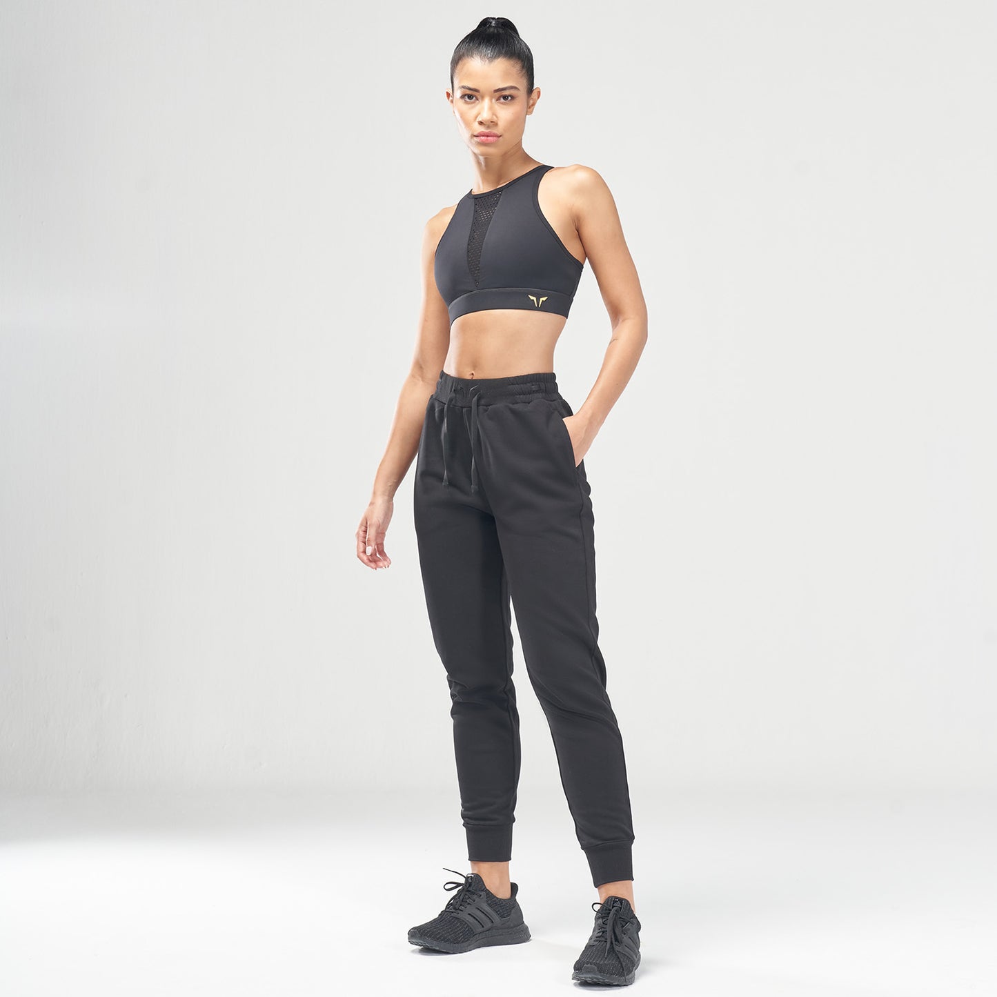 squatwolf-workout-clothes-code-high-neck-adjustable-bra-black-sports-bra-for-gym